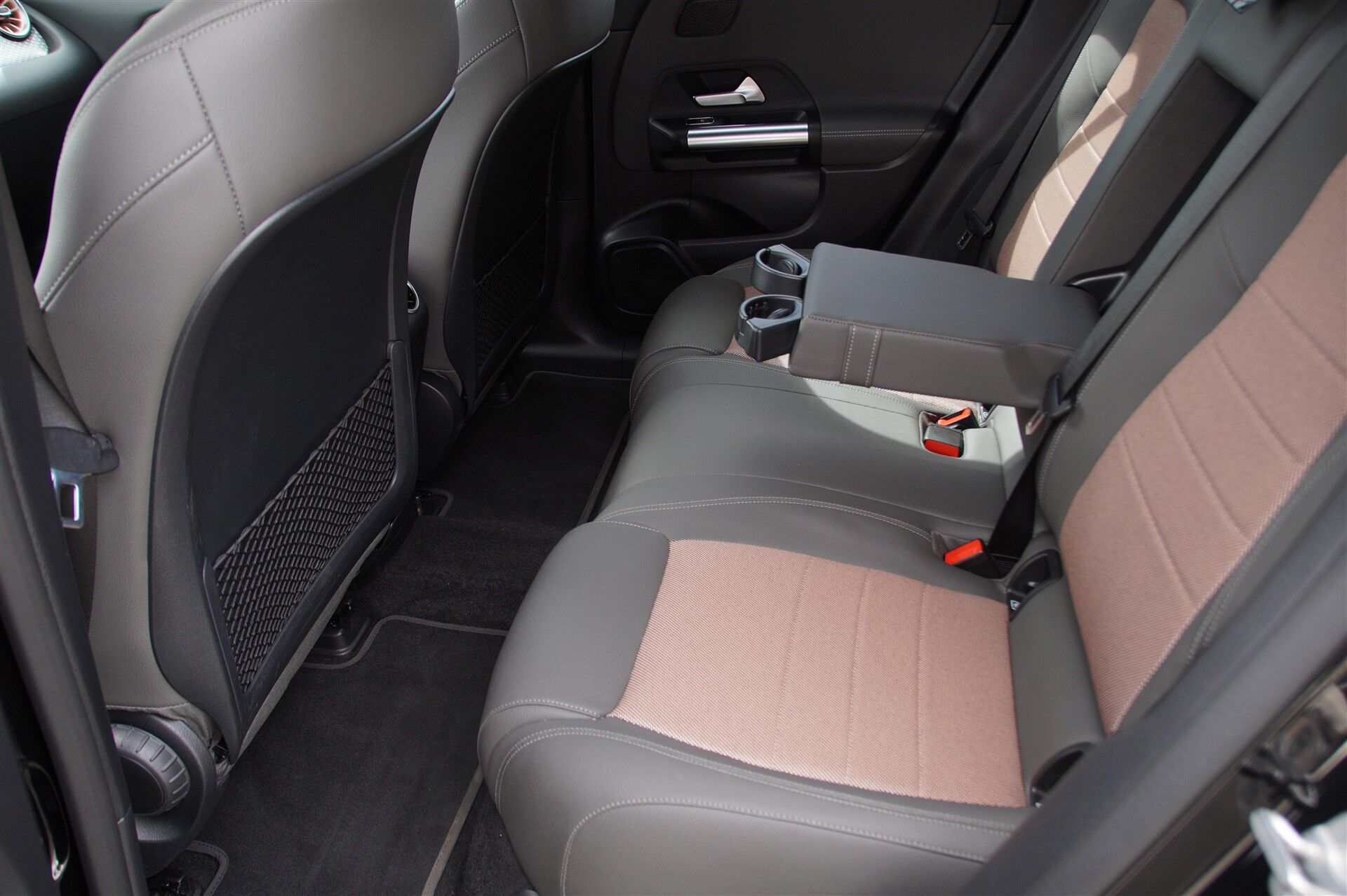Billede af Mercedes-Benz EQA 250 EL 190HK 5d Aut.