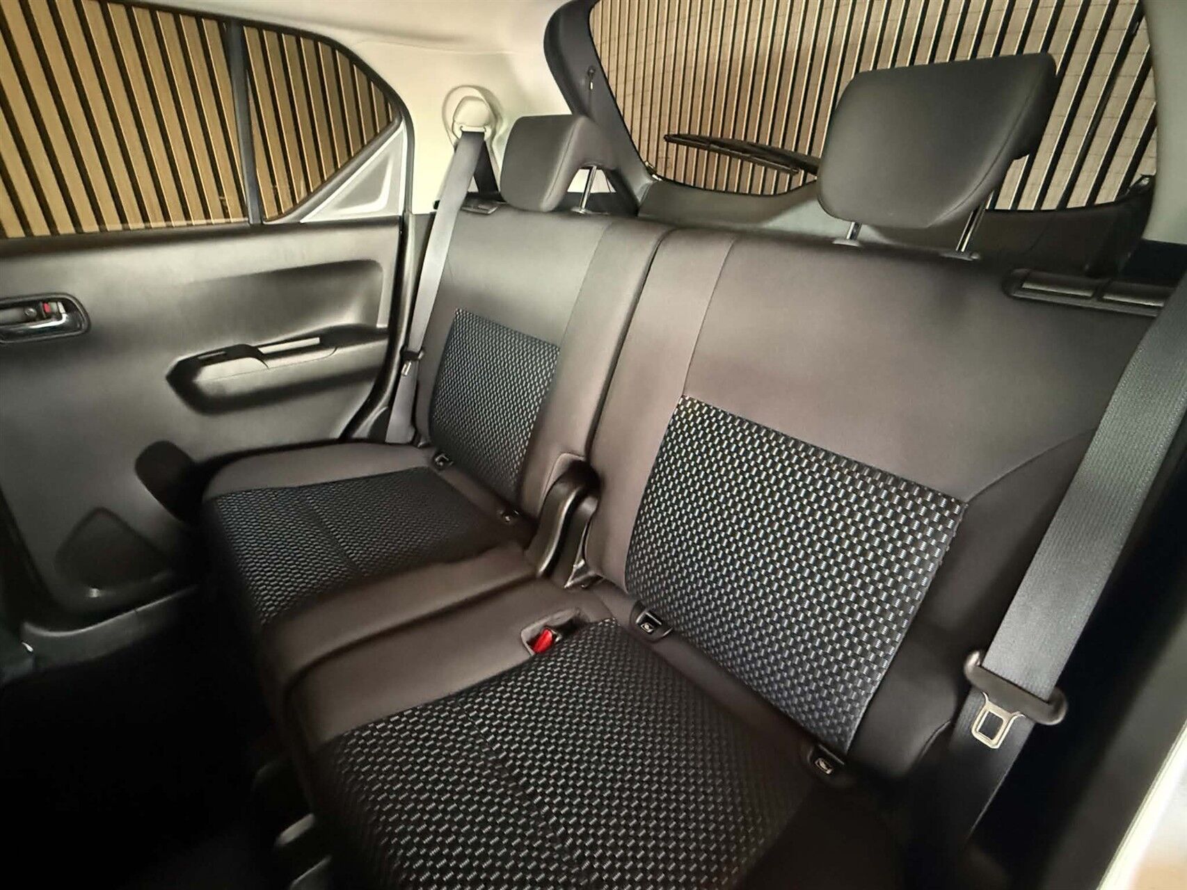 Billede af Suzuki Ignis 1,2 Dualjet  Mild hybrid Adventure 83HK 5d
