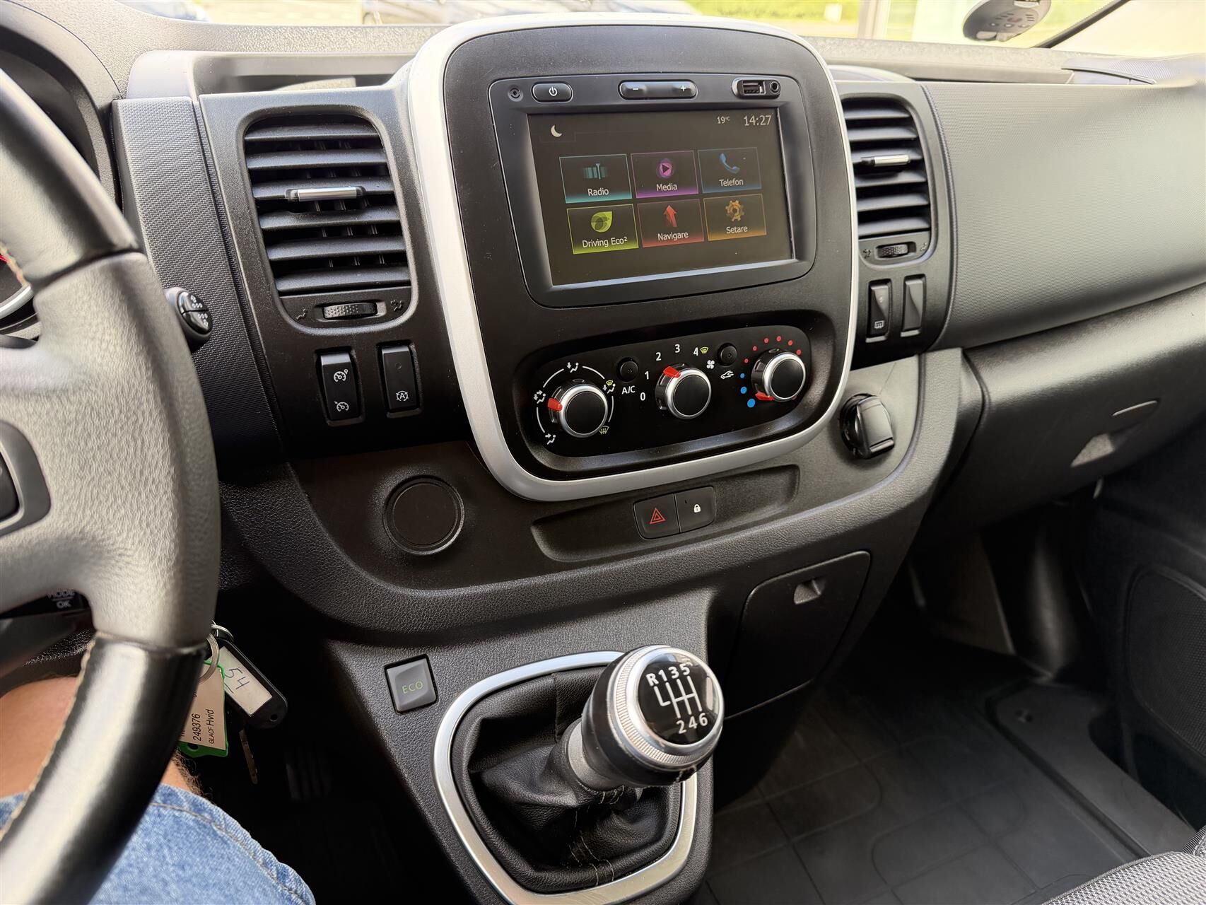 Billede af Renault Trafic T29 L2H1 2,0 DCI 145HK Van 6g