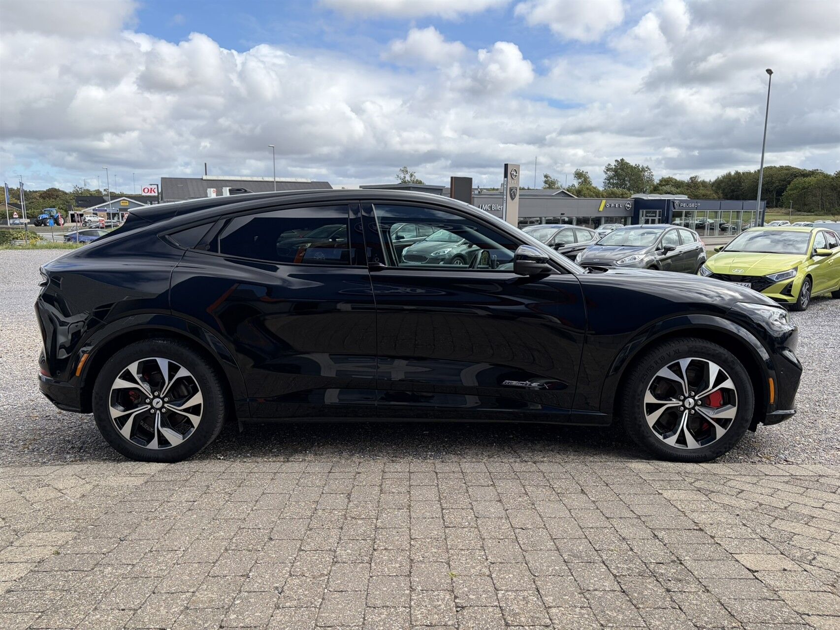 Billede af Ford Mustang Mach-E EL UR Premium 294HK 5d Aut.