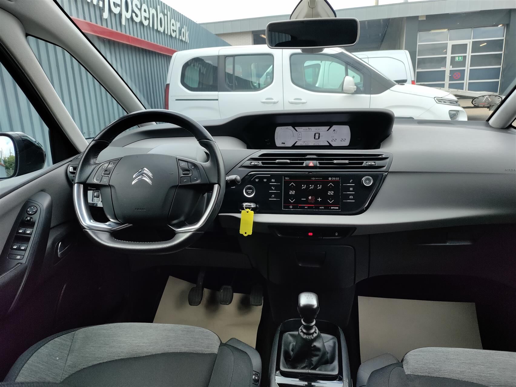 Billede af Citroën C4 SpaceTourer 1,6 Blue HDi Iconic start/stop 120HK