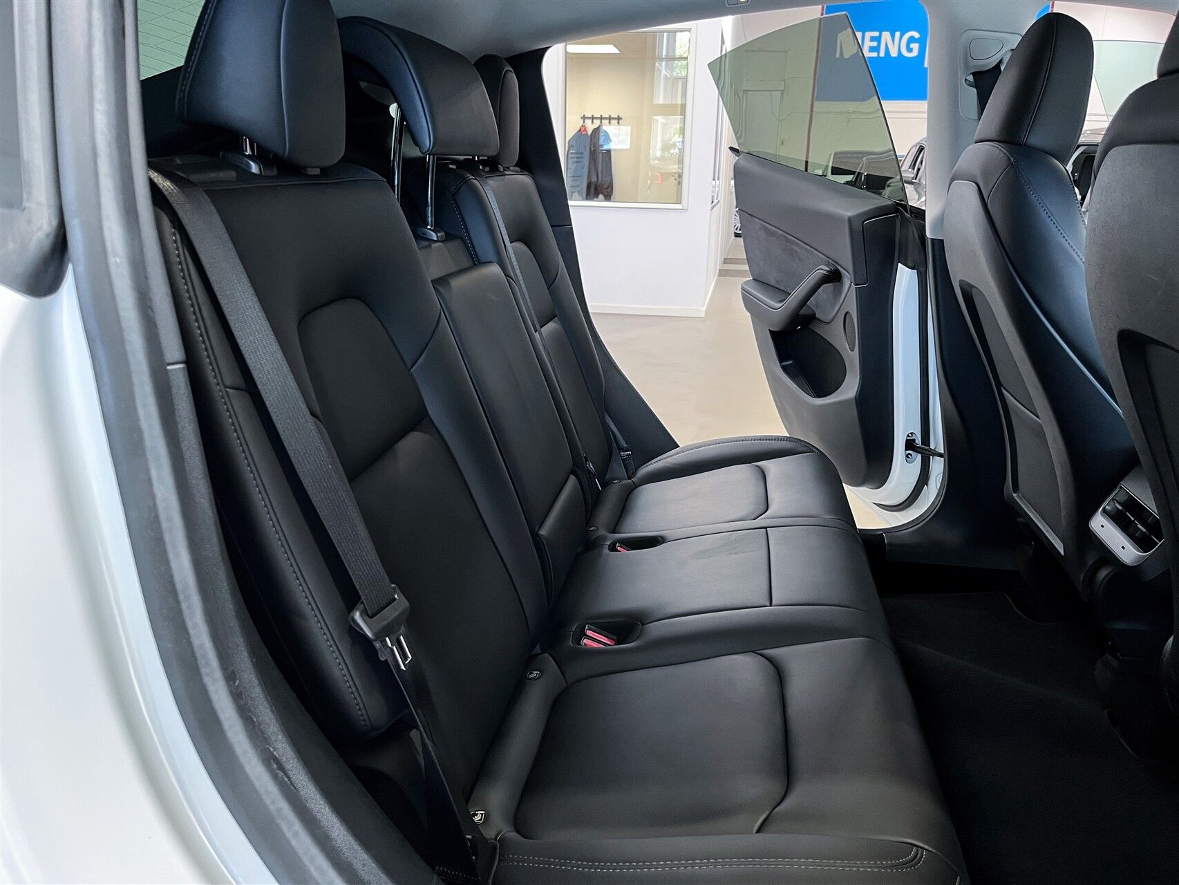 Billede af Tesla Model Y EL RWD 299HK 5d Aut.