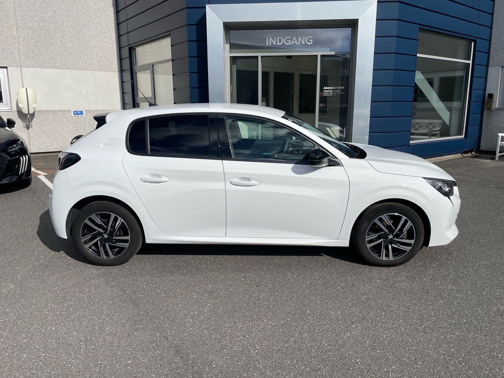 Billede af Peugeot 208 1,2 PureTech Allure Pack 100HK 5d 6g