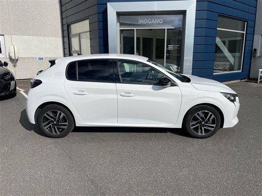 Peugeot 208 1,2 PureTech Allure Pack 100HK 5d 6g