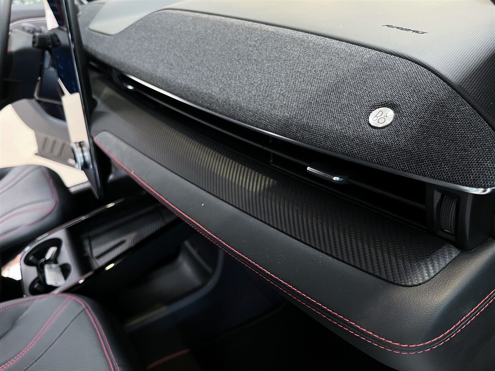 Billede af Ford Mustang Mach-E EL SR Premium AWD 269HK 5d Aut.