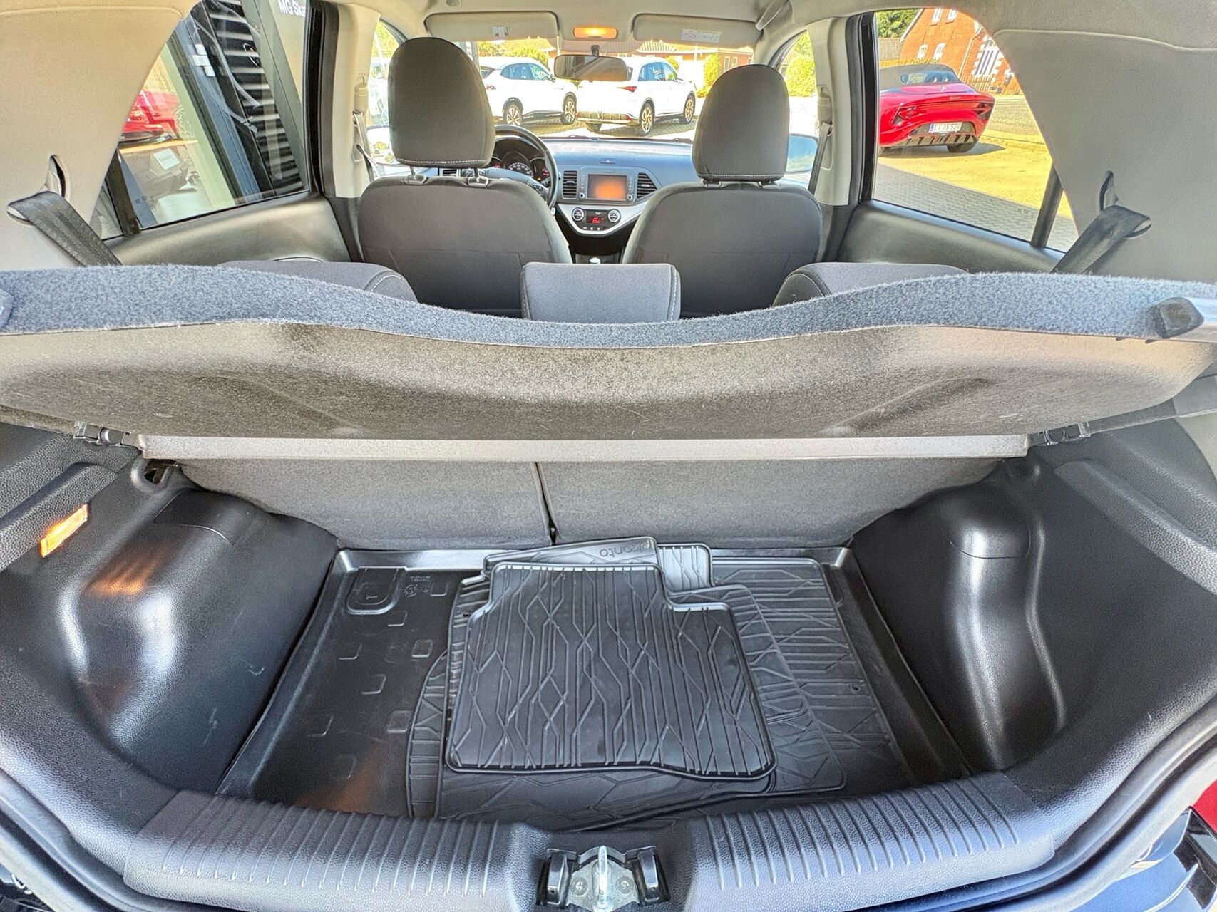 Billede af Kia Picanto 1,0 MPI Attraction Plus 66HK 5d
