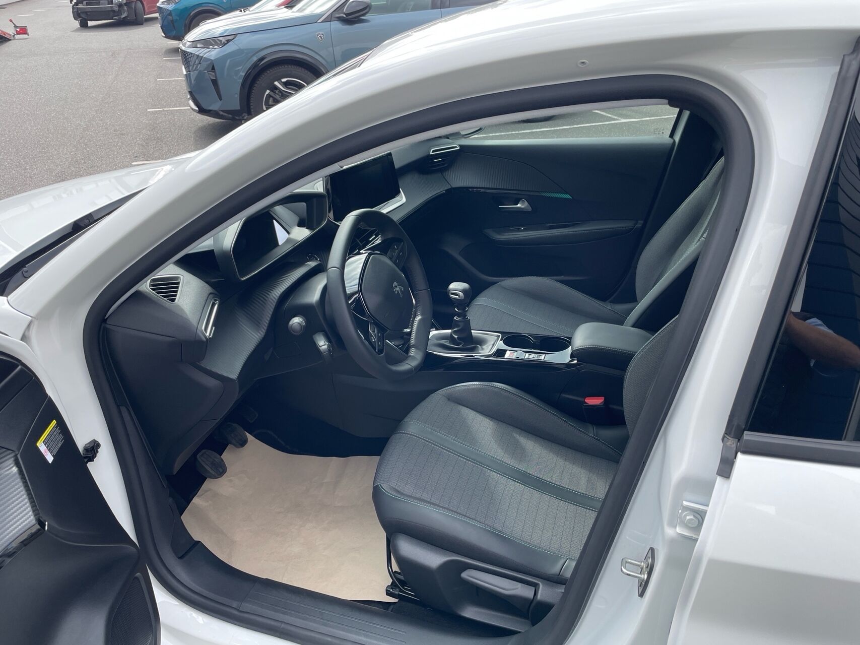 Billede af Peugeot 208 1,2 PureTech Allure Pack 100HK 5d 6g