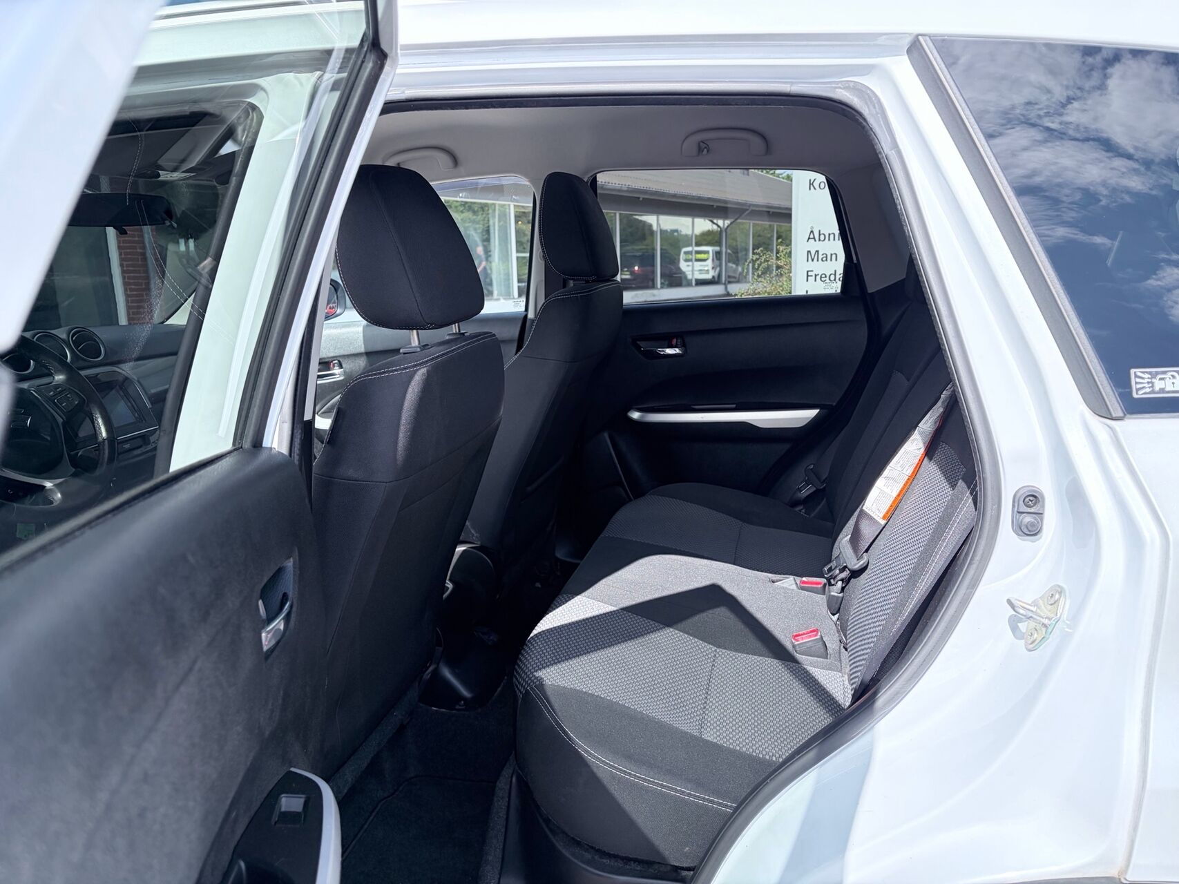 Billede af Suzuki Vitara 1,6 DDIS Active 120HK 5d