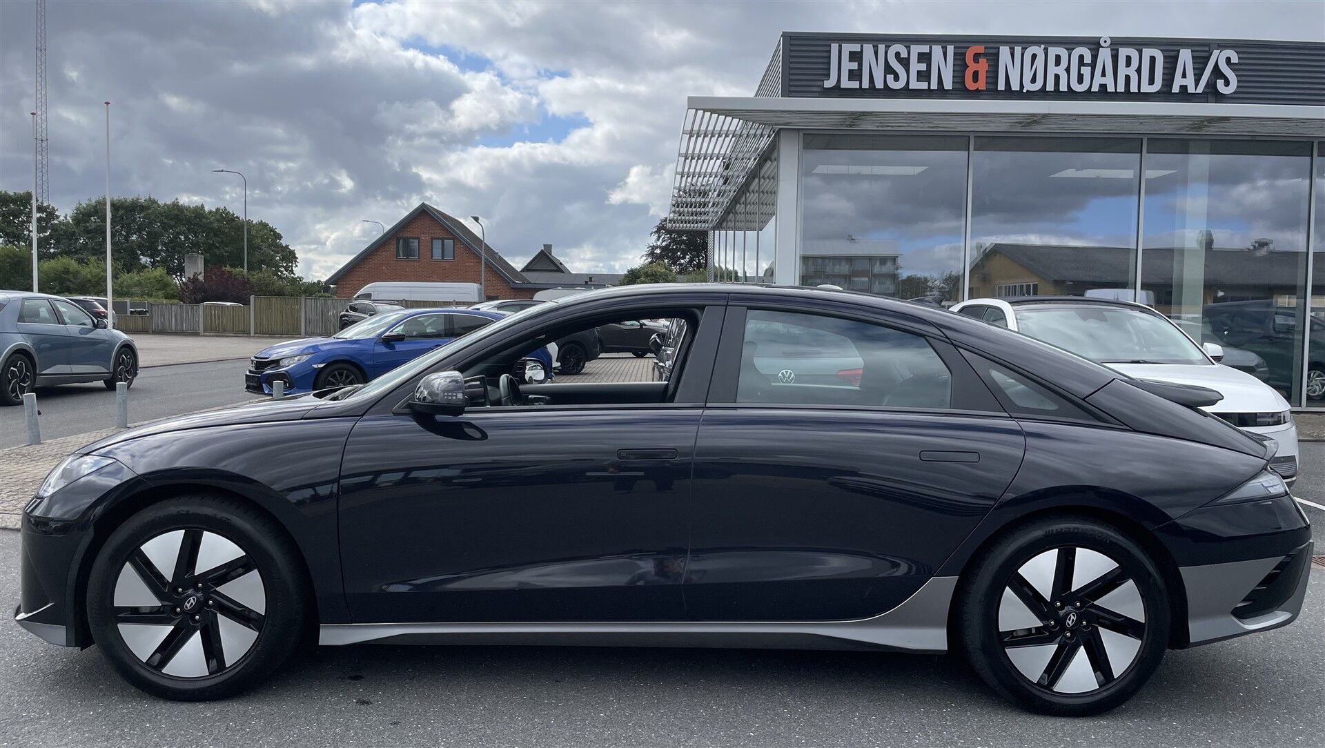 Billede af Hyundai Ioniq 6 Electric 53 kWh Essential 151HK Aut.