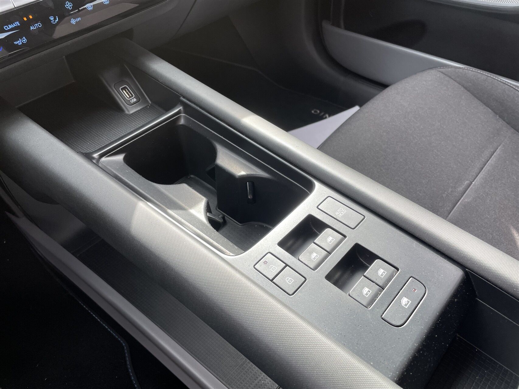 Billede af Hyundai Ioniq 6 Electric 53 kWh Essential 151HK Aut.