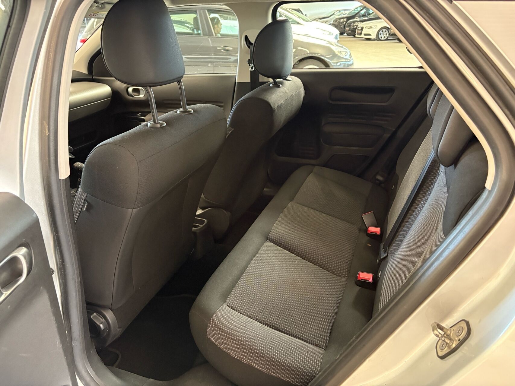 Billede af Citroën C4 Cactus 1,6 Blue HDi Funky start/stop 100HK 5d