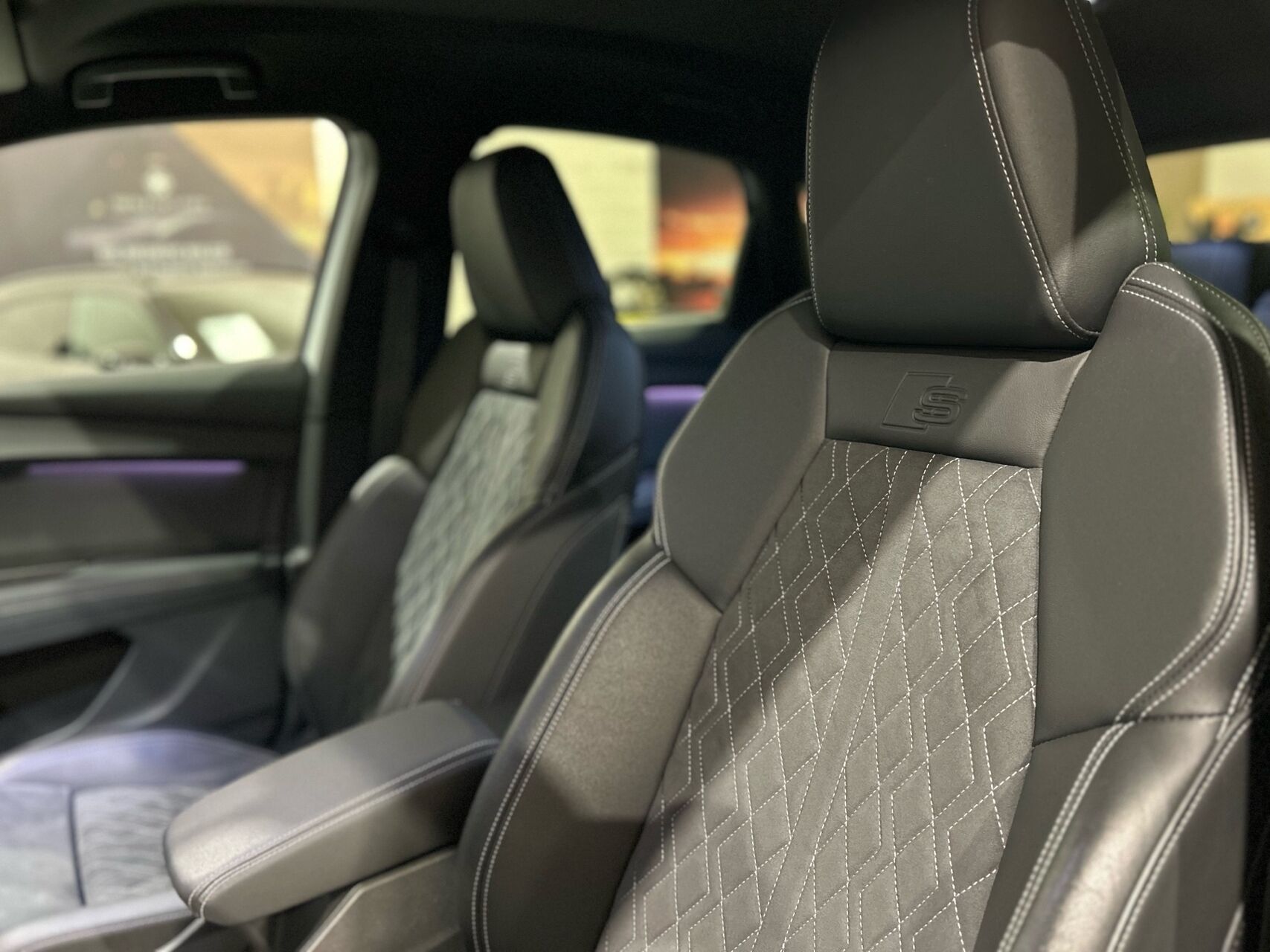 Billede af Audi Q4 Sportback 40 E-tron S Line 204HK 5d Aut.