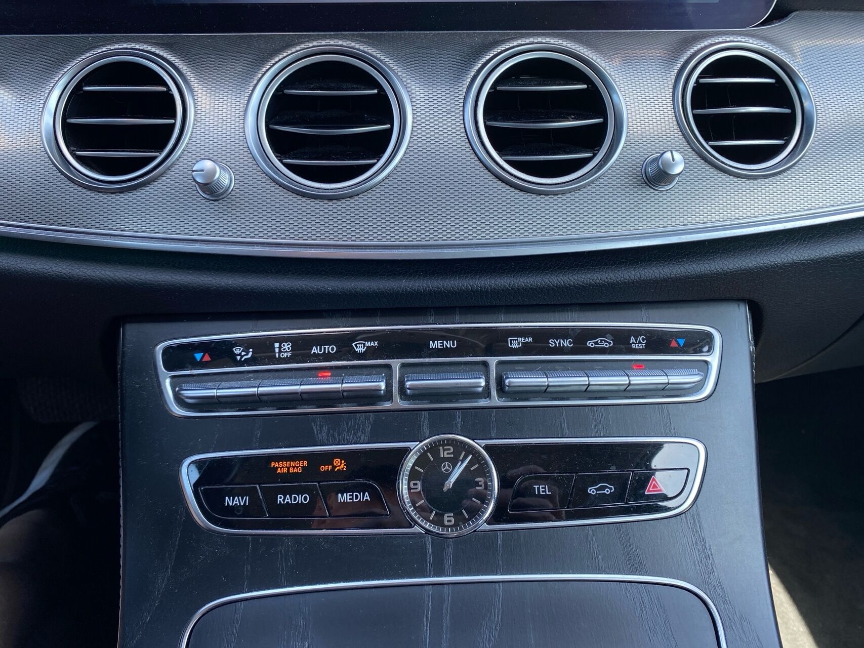 Billede af Mercedes-Benz E220 d T 2,0 D Avantgarde 9G-Tronic 194HK Stc Aut.