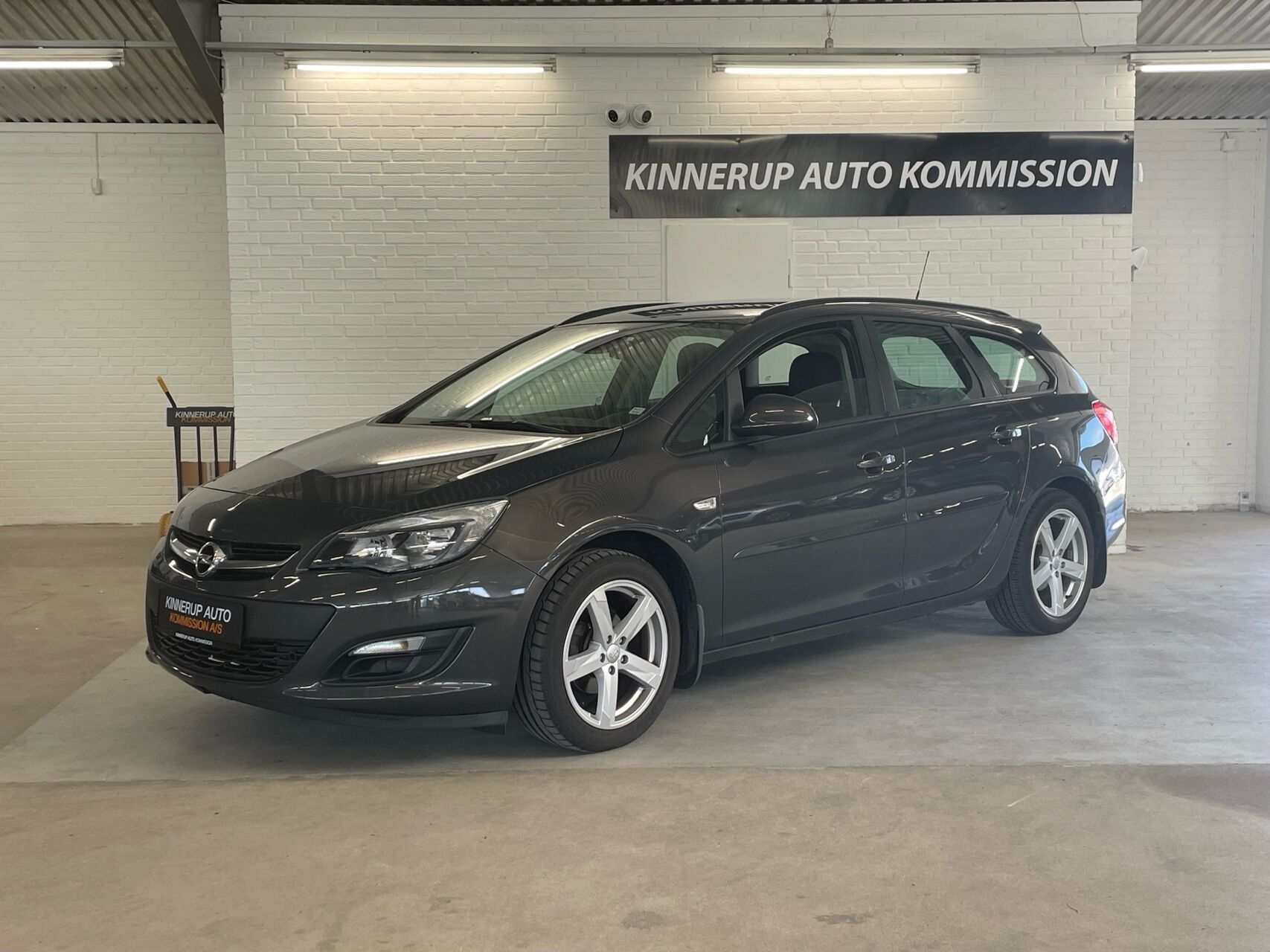 Billede af Opel Astra Sports Tourer 1,4 Turbo Enjoy Start/Stop 140HK Stc 6g