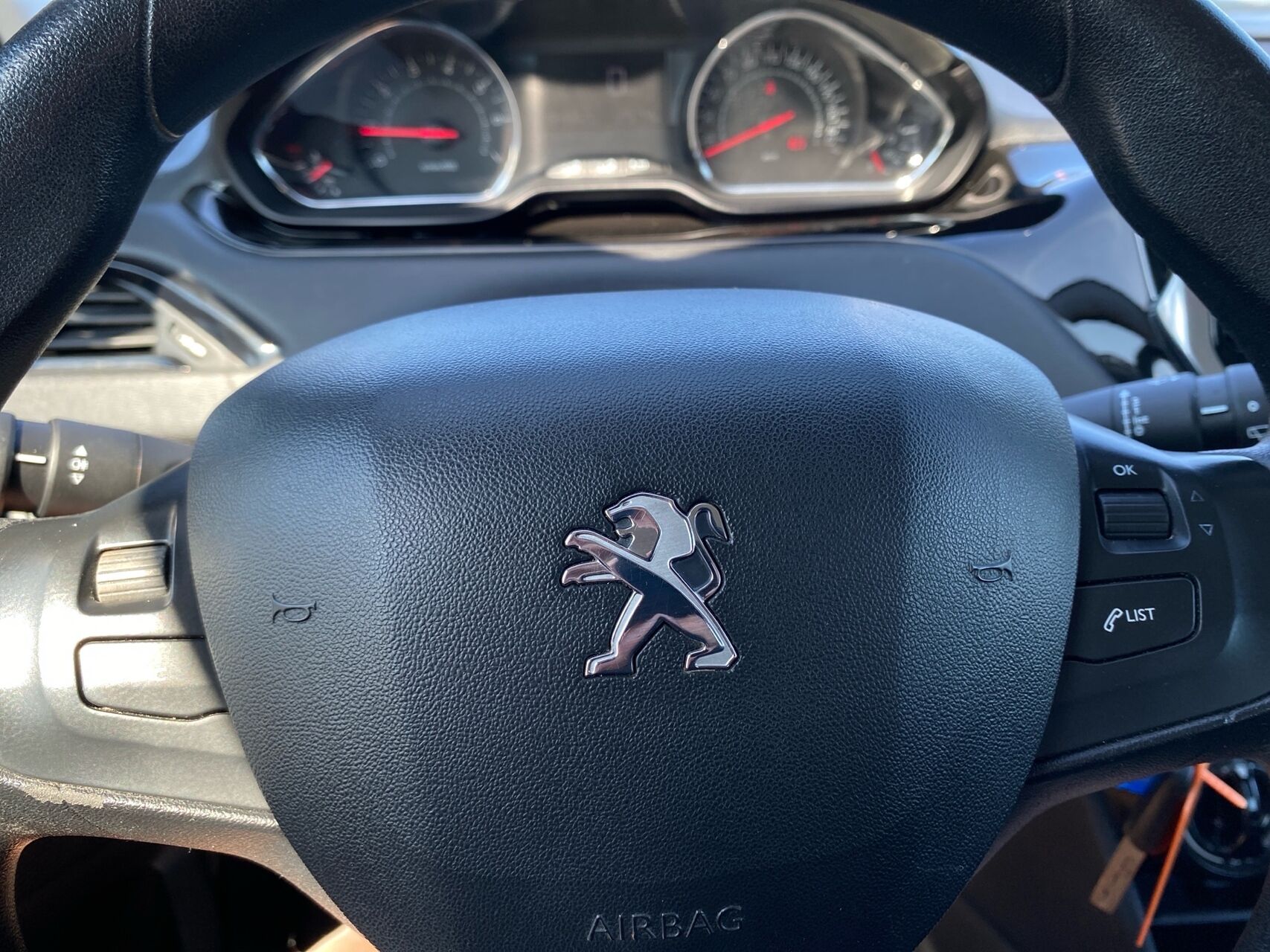 Billede af Peugeot 208 1,0 VTi Access 68HK 5d