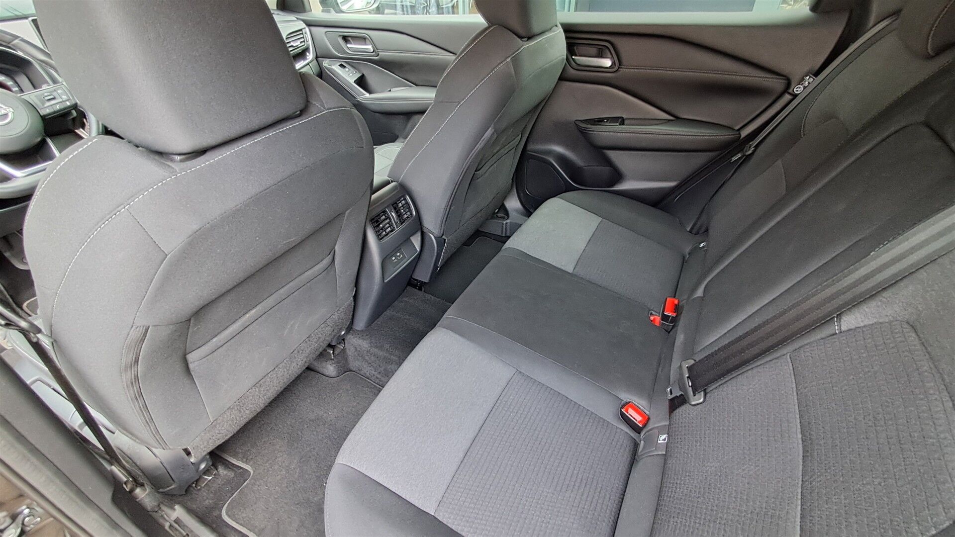 Billede af Nissan Qashqai 1,3 MHEV  Mild hybrid N-Connecta X-Tronic 158HK 5d 7g Aut.