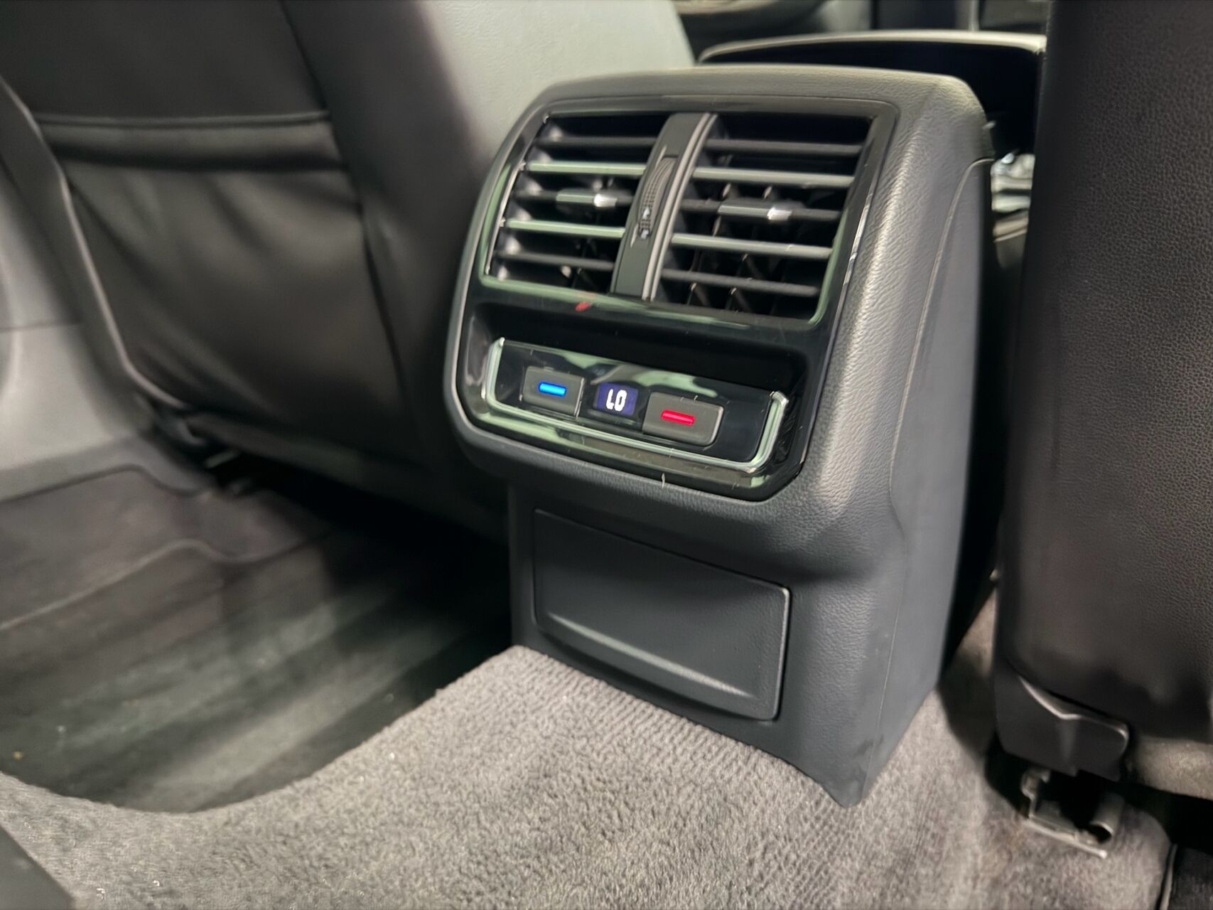 Billede af VW Passat Variant 2,0 TDI BMT Highline DSG 150HK Stc 6g Aut.