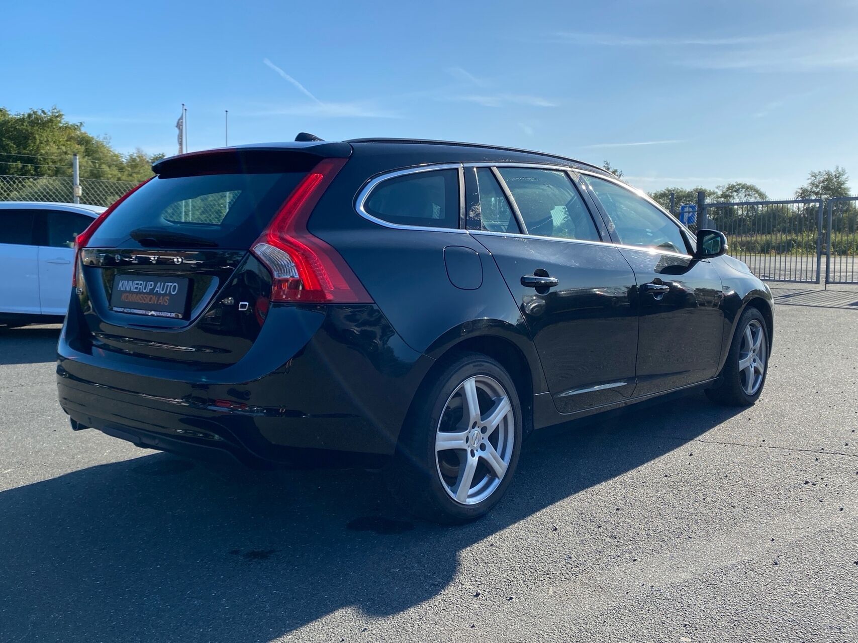 Billede af Volvo V60 2,0 D2 Momentum 120HK Stc 6g Aut.