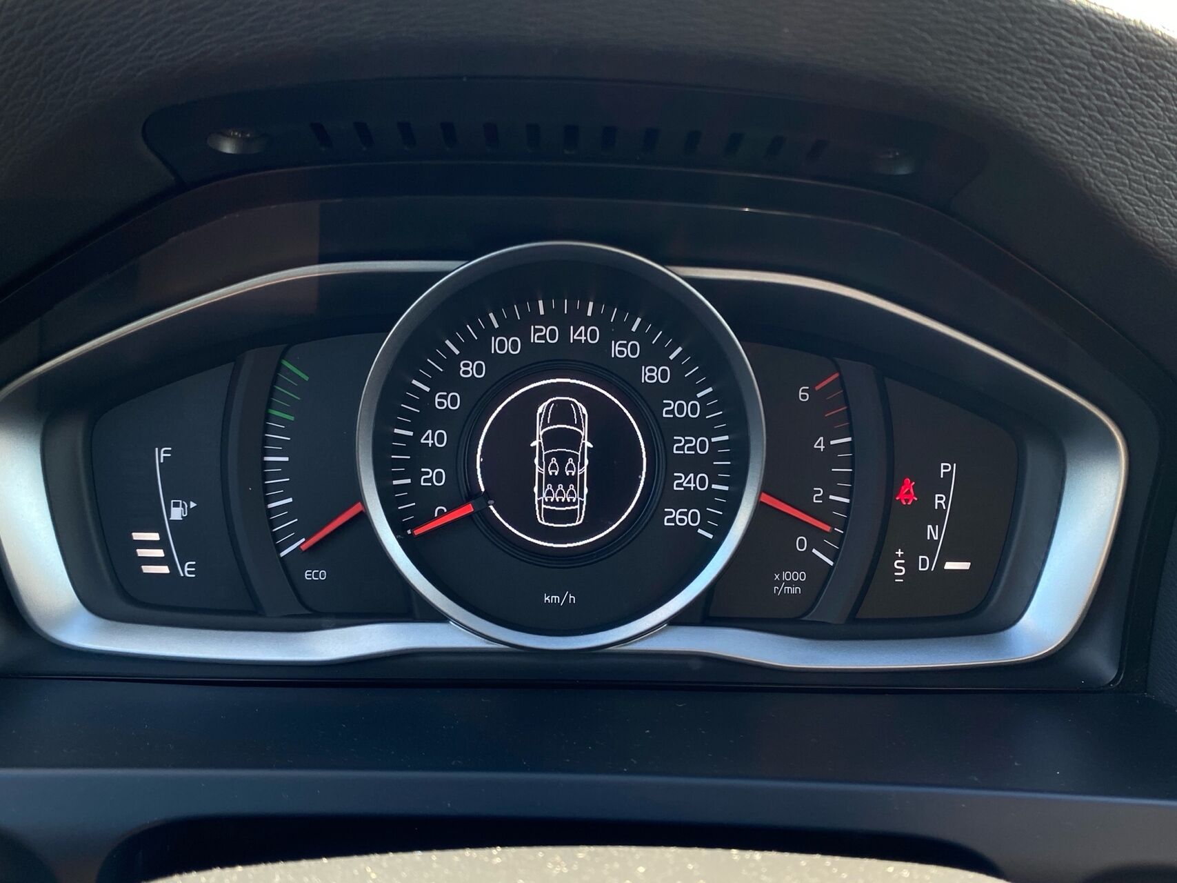 Billede af Volvo V60 2,0 D2 Momentum 120HK Stc 6g Aut.
