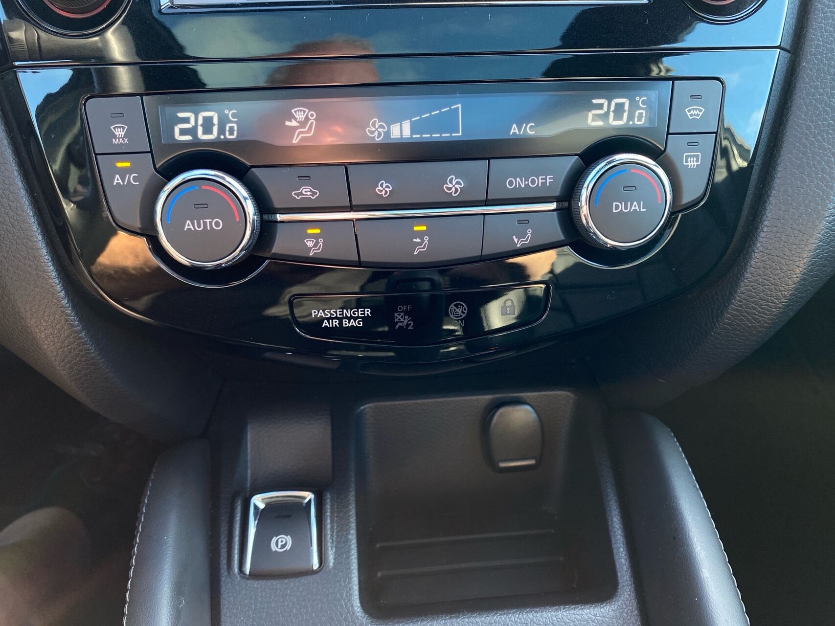 Billede af Nissan Qashqai 1,2 Dig-T Tekna+ X-Tronic 115HK 5d 6g Aut.