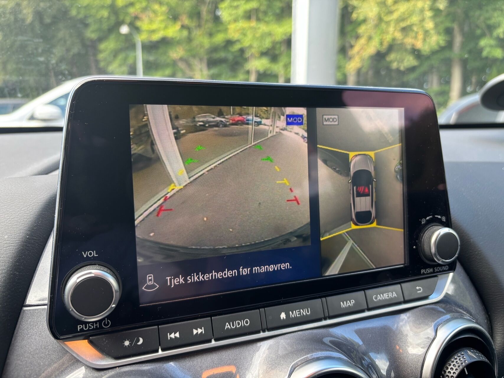 Billede af Nissan Juke 1,0 Dig-T N-Connecta DCT 114HK 5d 7g Aut.
