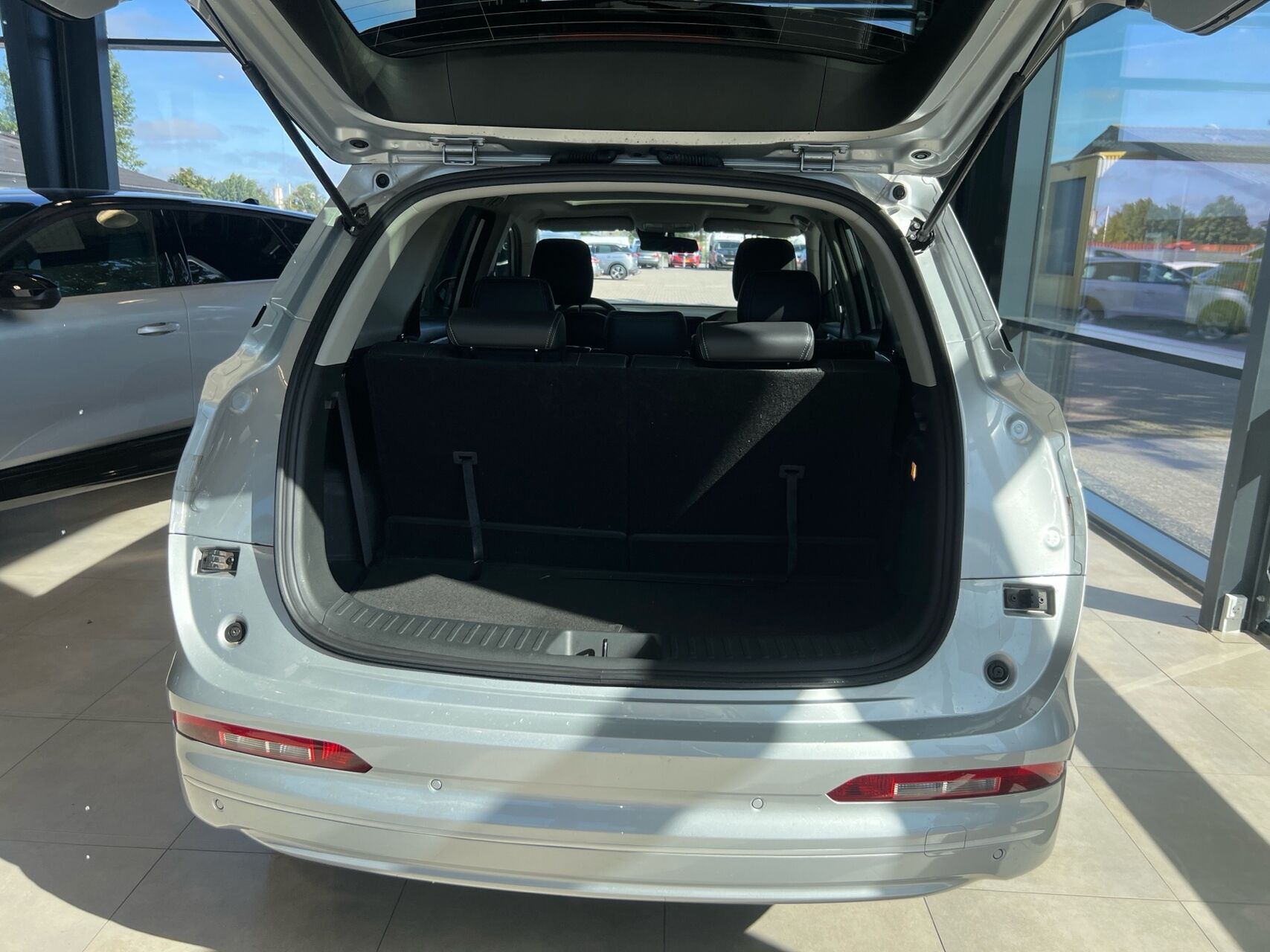 Billede af Navor E5 1,5 Plugin-hybrid Rock E-CVT 218HK 5d Aut.