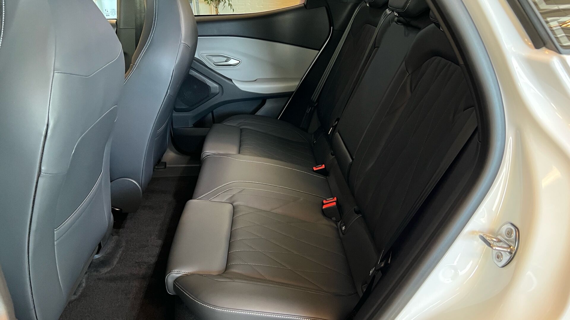 Billede af Ford Explorer EL UR Premium AWD 340HK 5d Aut.
