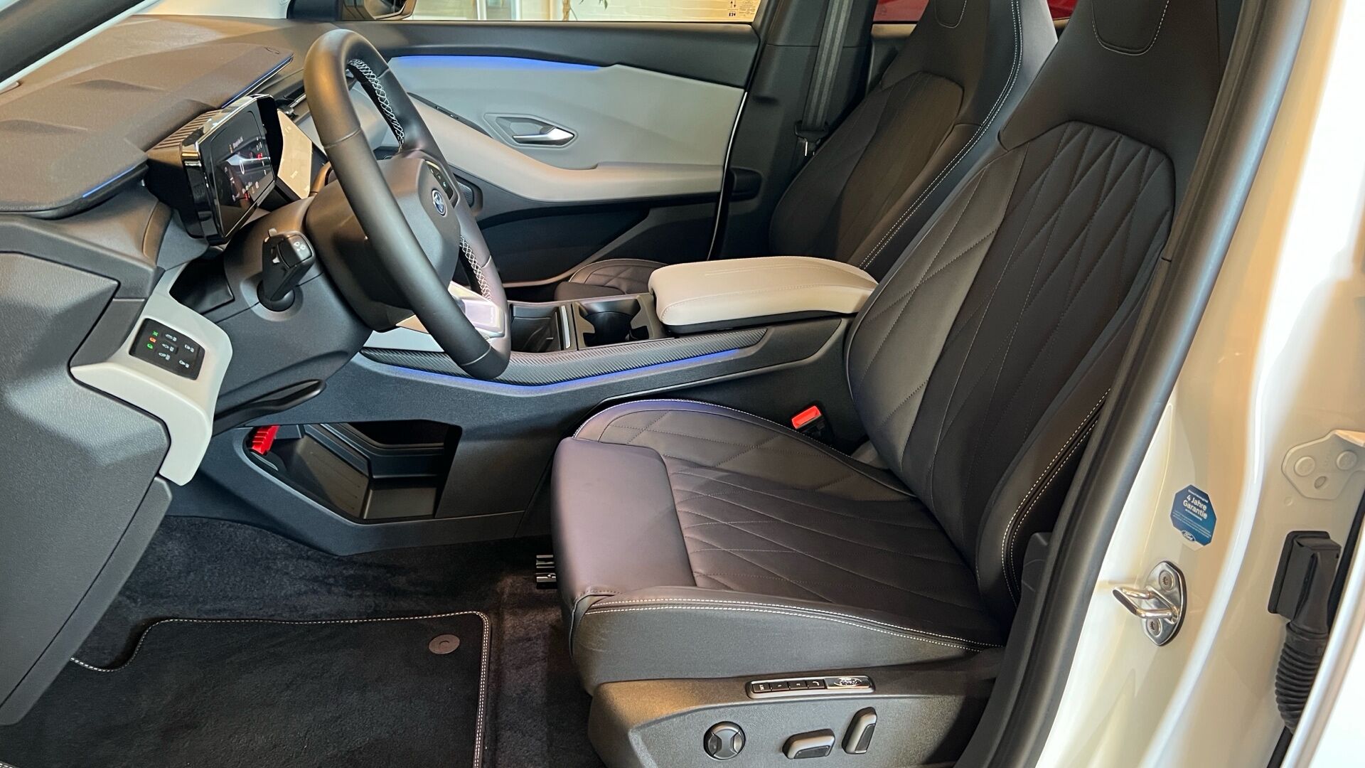 Billede af Ford Explorer EL UR Premium AWD 340HK 5d Aut.