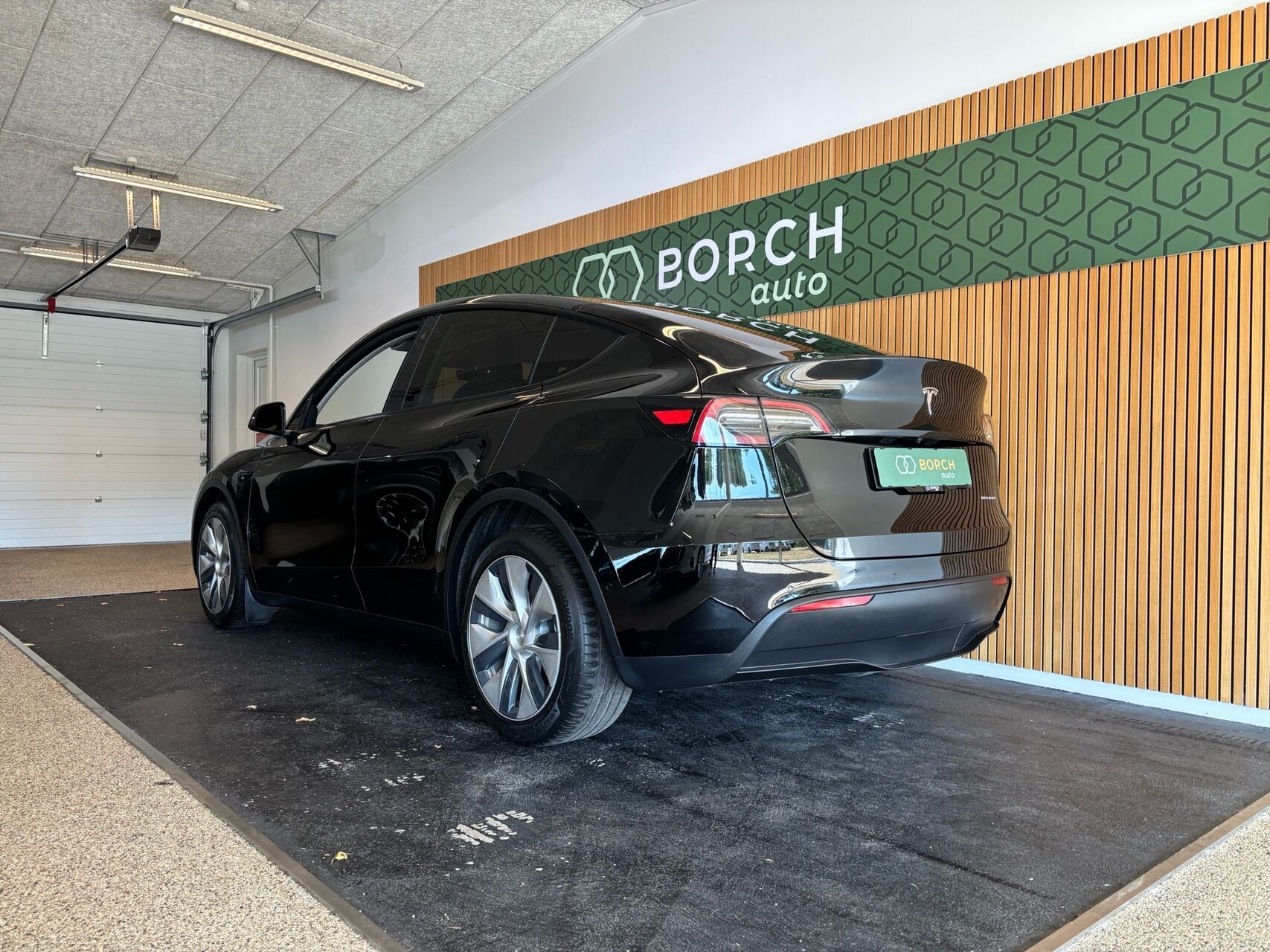 Billede af Tesla Model Y EL Long Range AWD 514HK 5d Aut.