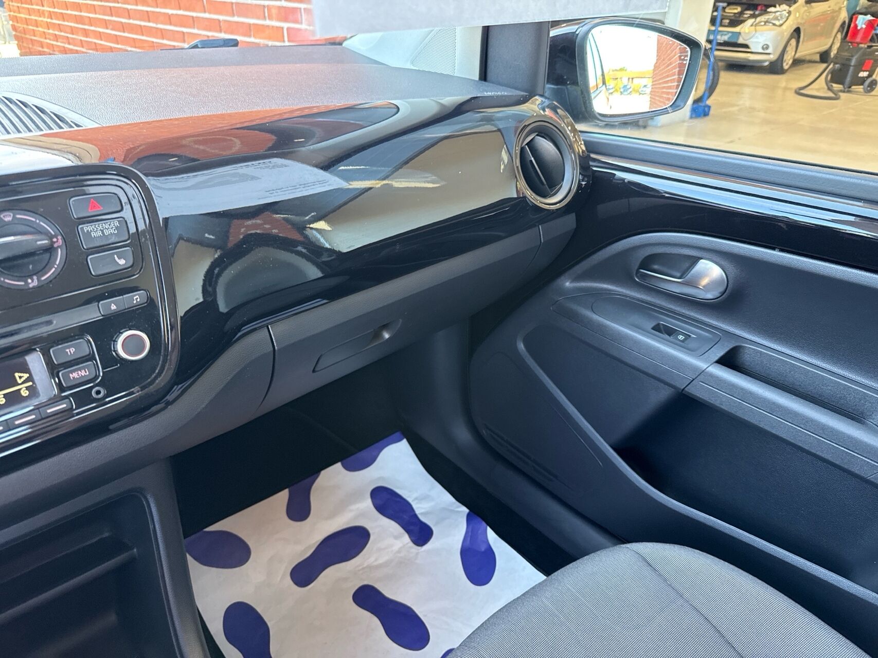 Billede af VW up 1,0 FSI BMT Move 60HK 5d