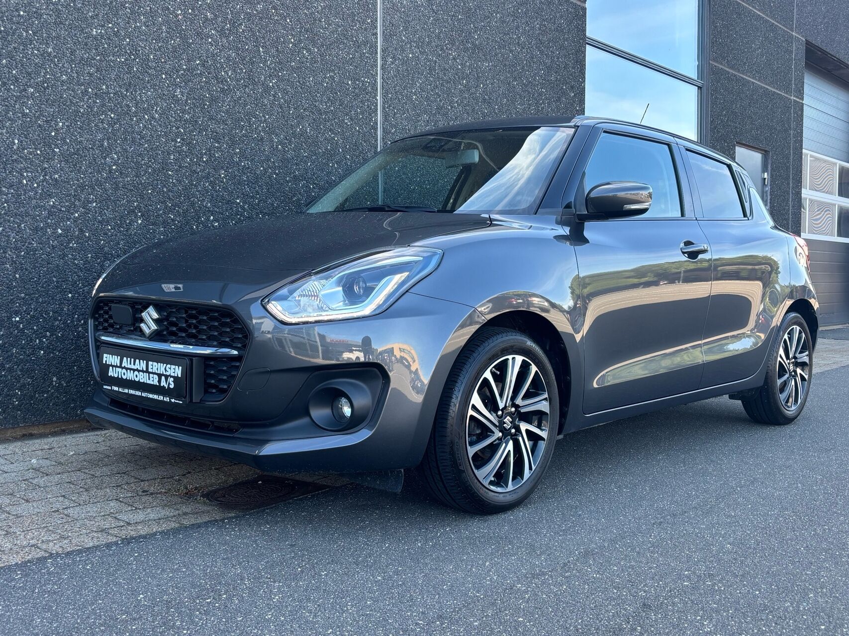 Billede af Suzuki Swift 1,2 Dualjet  Mild hybrid Exclusive AEB 83HK 5d