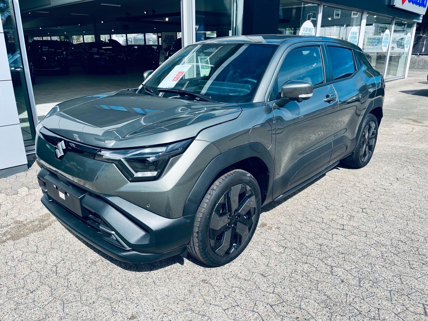 Billede af Suzuki e Vitara 61 Adventure
