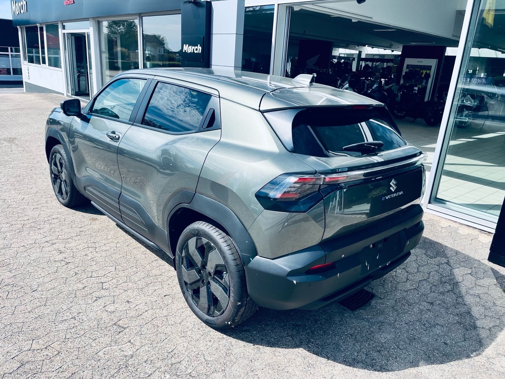 Billede af Suzuki e Vitara 61 Adventure
