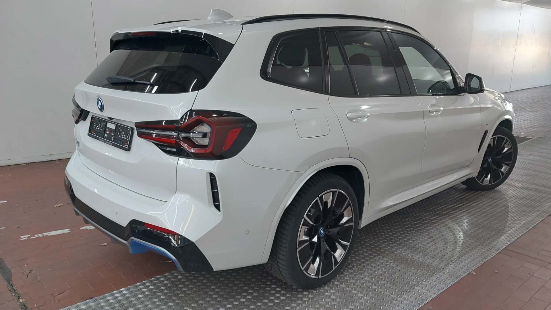 Billede af BMW iX3 EL M-Sport Charged Plus 286HK 5d Aut.