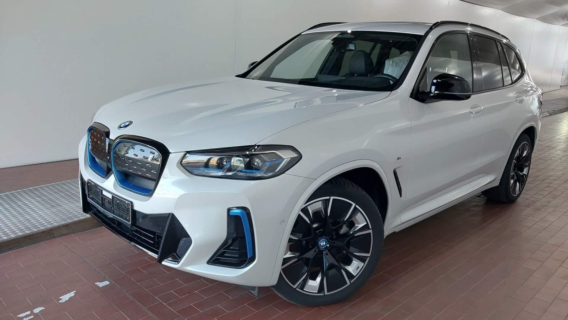 Billede af BMW iX3 EL M-Sport Charged Plus 286HK 5d Aut.