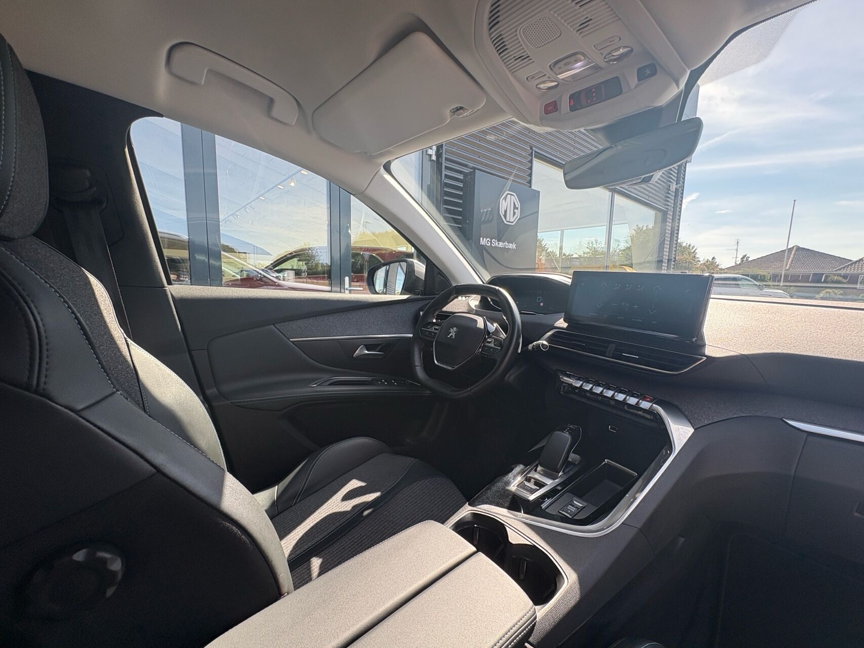Billede af Peugeot 3008 1,6 PureTech  Plugin-hybrid Allure Pack EAT8 225HK 5d 8g Aut.