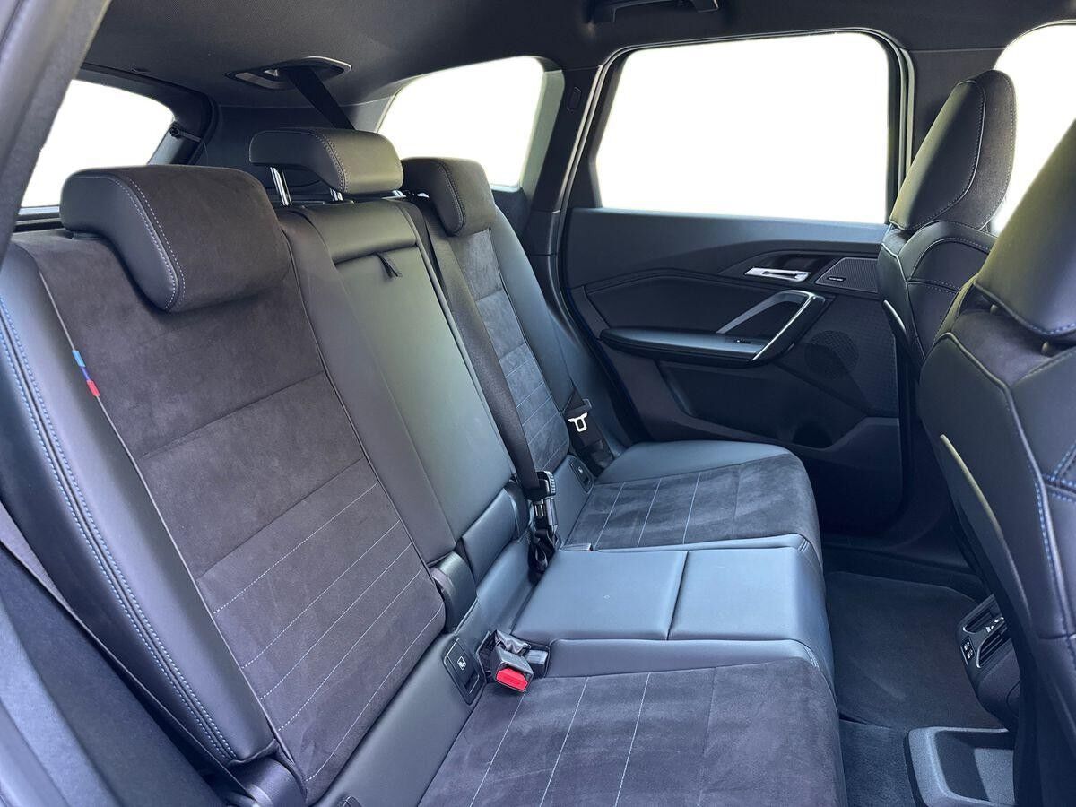 Billede af BMW iX1 eDrive20 EL Fully Charged 204HK 5d Aut.