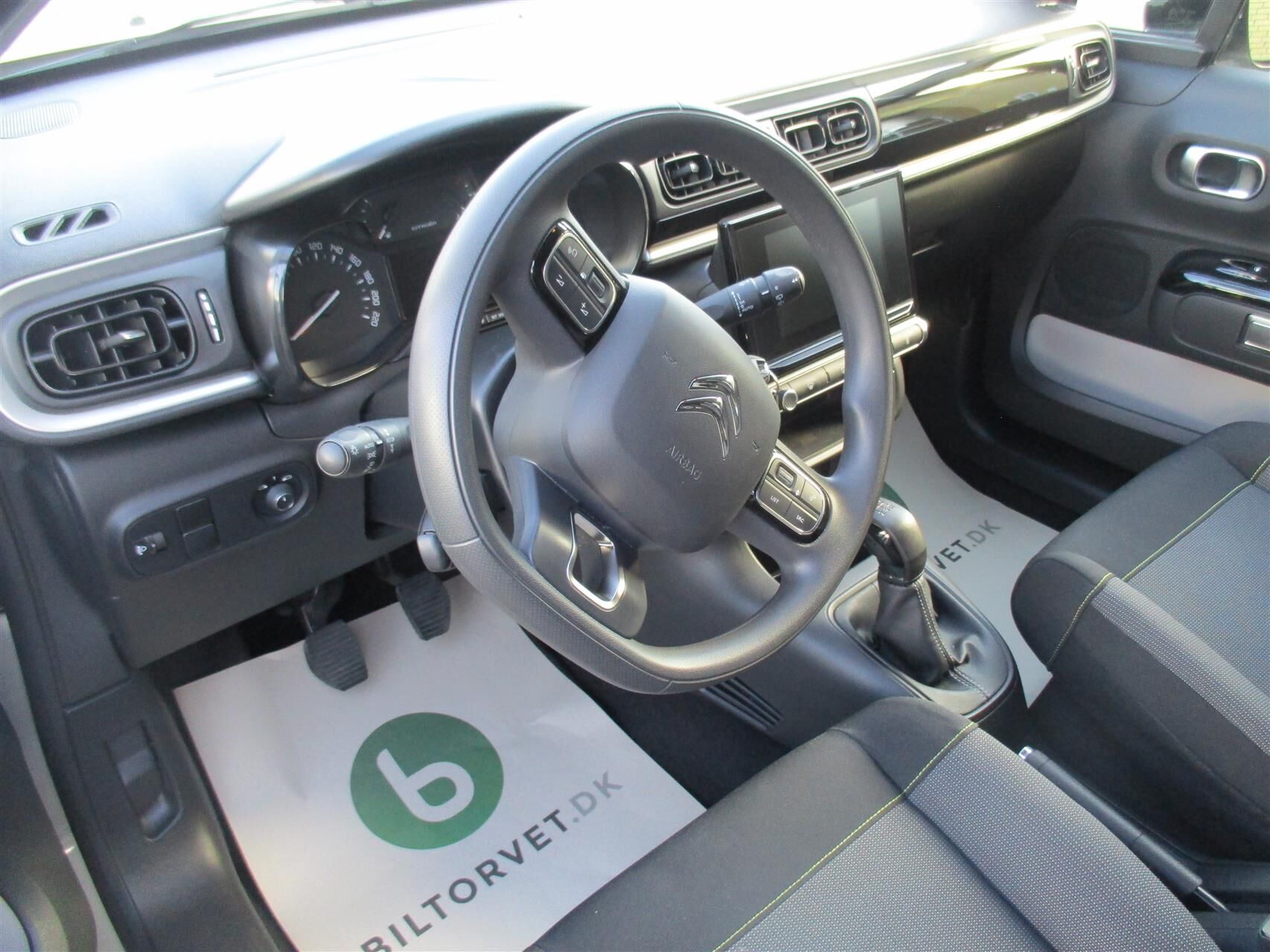 Billede af Citroën C3 1,2 PureTech Shine 83HK 5d