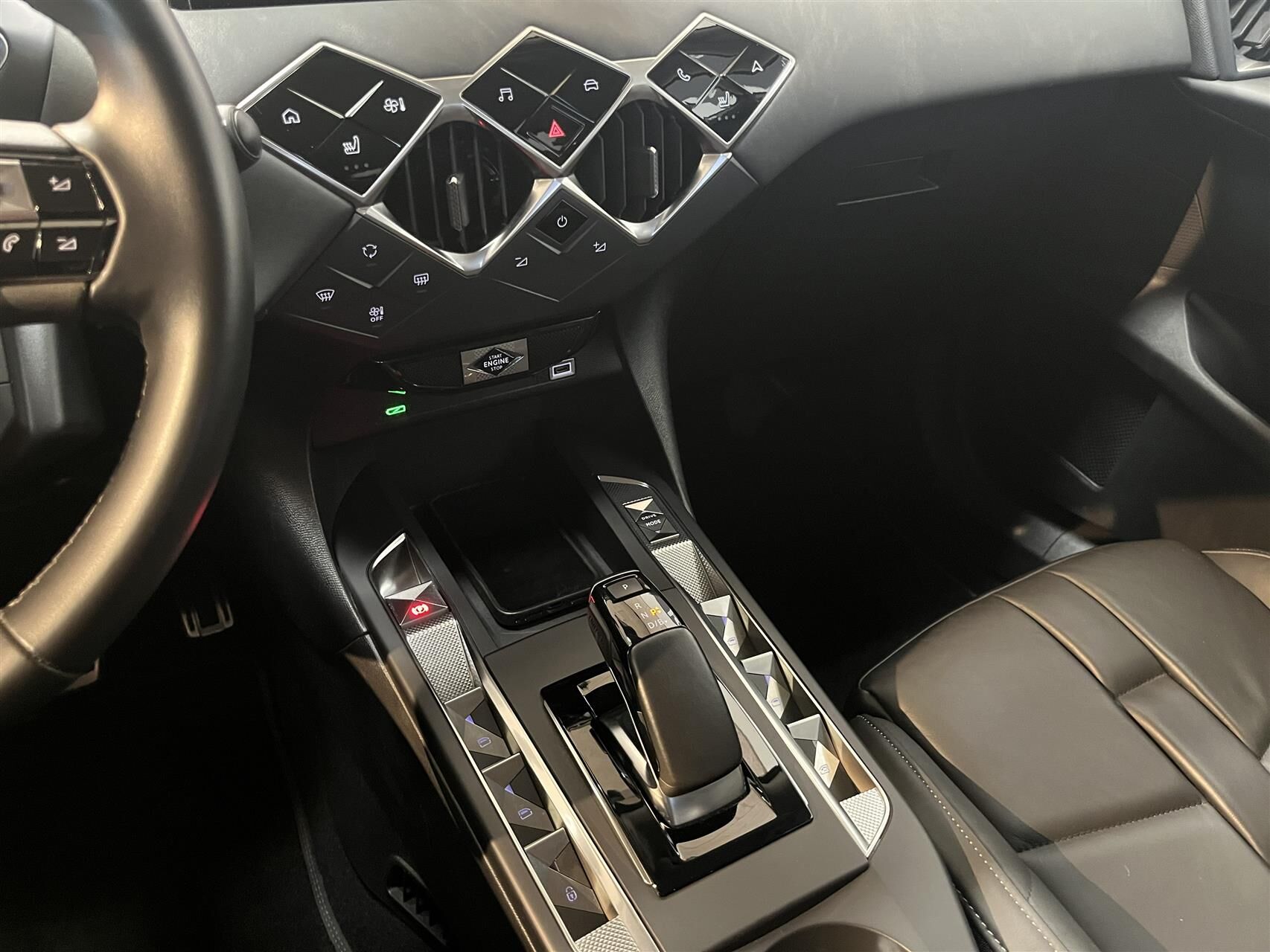 Billede af DS DS3 Crossback E-Tense Opera 156HK 5d Aut.