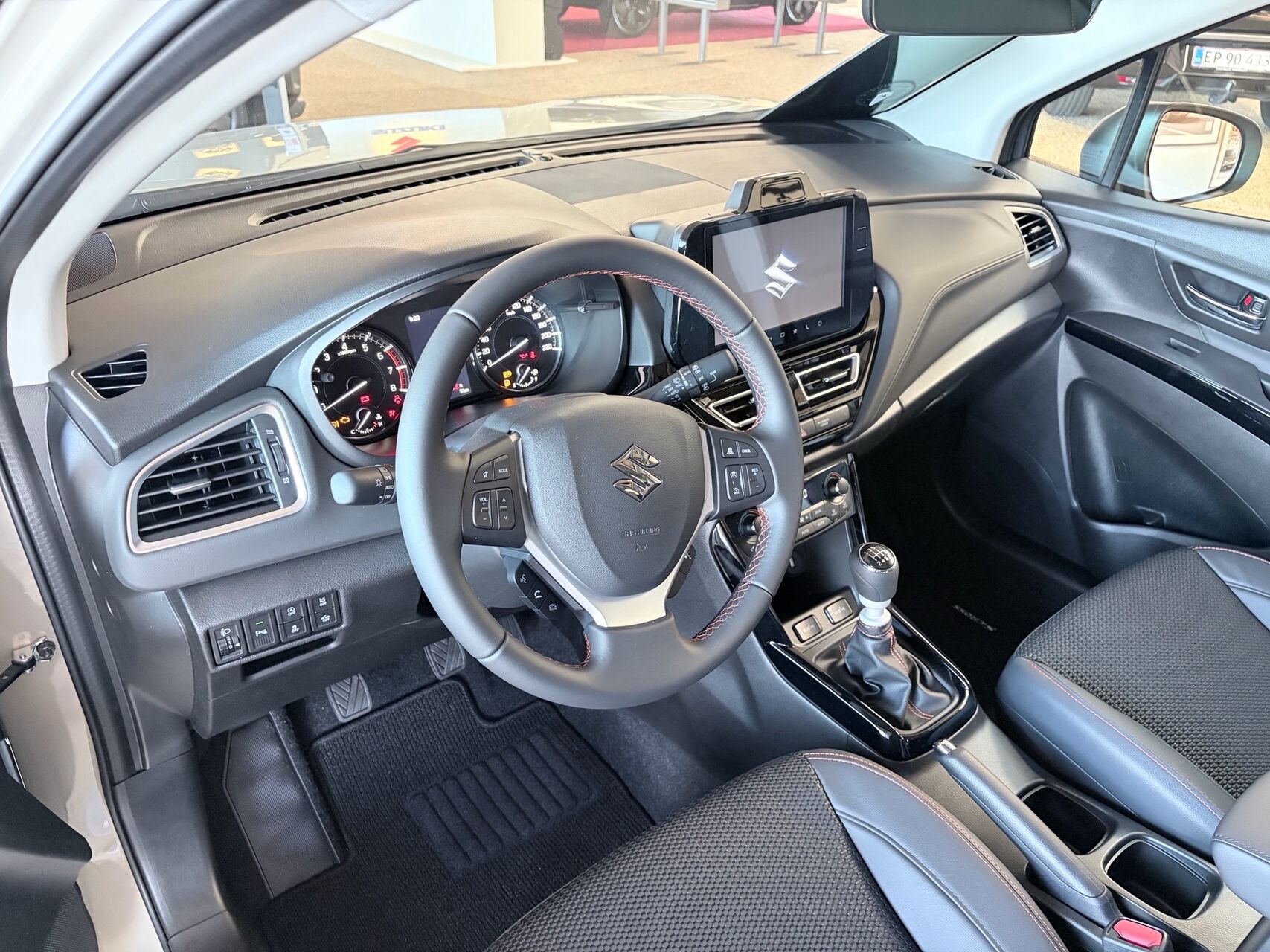Billede af Suzuki S-Cross 1,4 Boosterjet  Mild hybrid Adventure Hybrid 129HK 5d 6g Aut.
