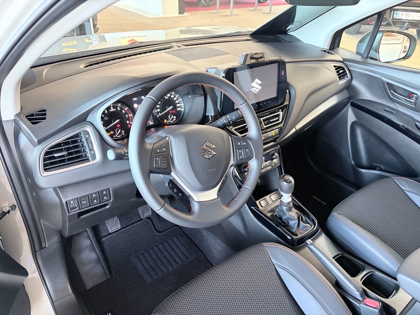 Billede af Suzuki S-Cross 1,4 Boosterjet  Mild hybrid Adventure Hybrid 129HK 5d 6g Aut.