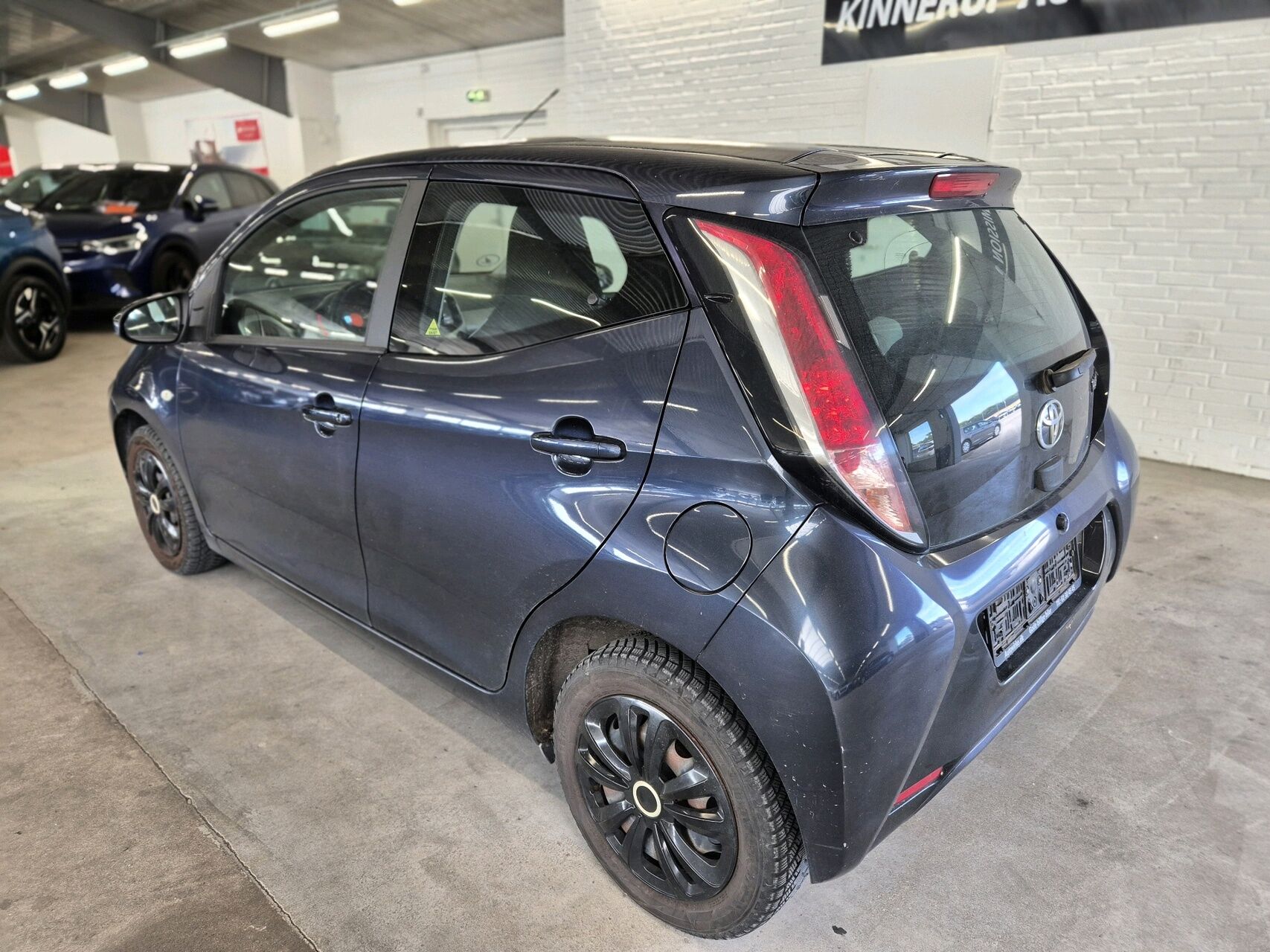 Billede af Toyota Aygo 1,0 VVT-I X-Play + X-Touch 69HK 5d