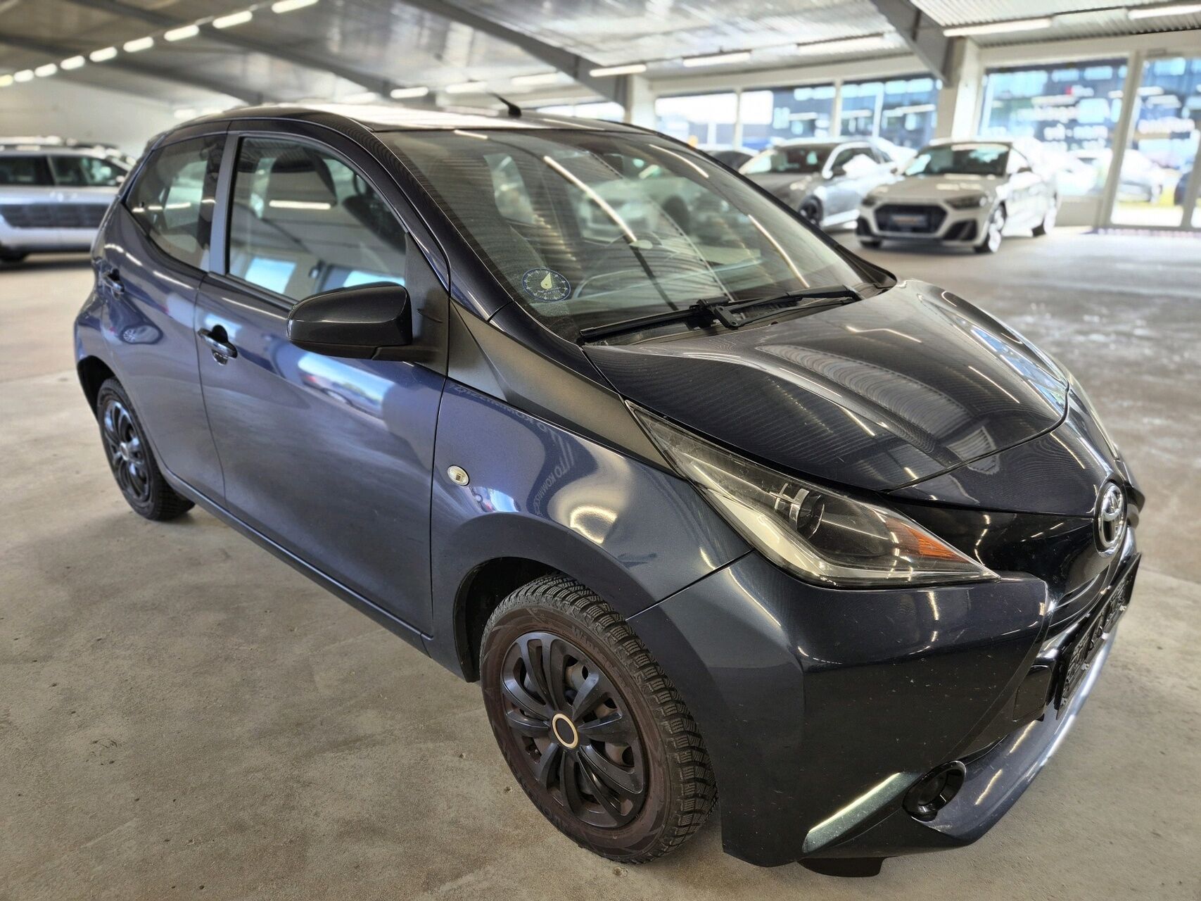 Billede af Toyota Aygo 1,0 VVT-I X-Play + X-Touch 69HK 5d