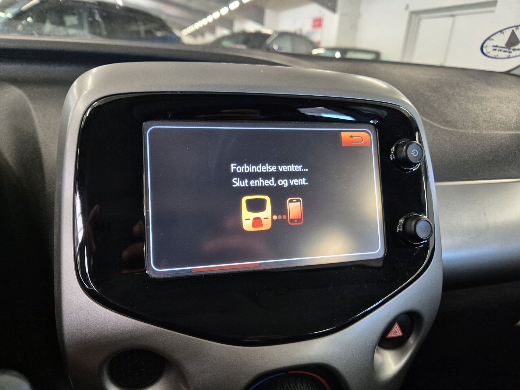 Billede af Toyota Aygo 1,0 VVT-I X-Play + X-Touch 69HK 5d