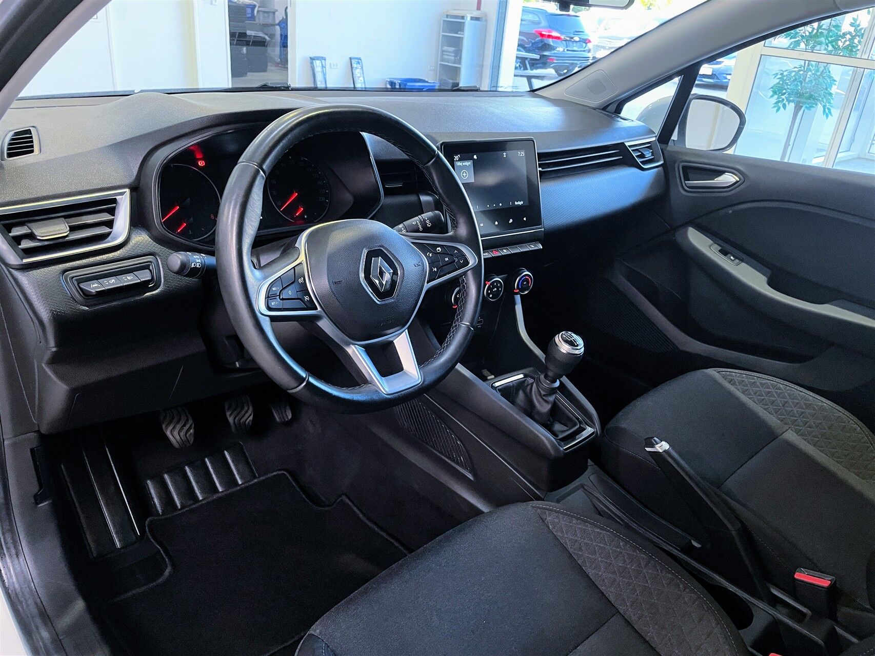 Billede af Renault Clio 1,0 TCE Zen 90HK 5d