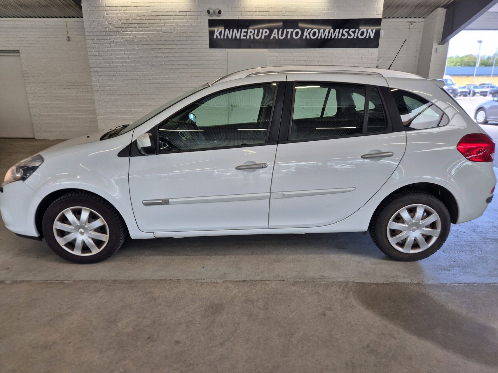 Billede af Renault Clio Sport Tourer 1,2 TCE Expression 100HK Stc