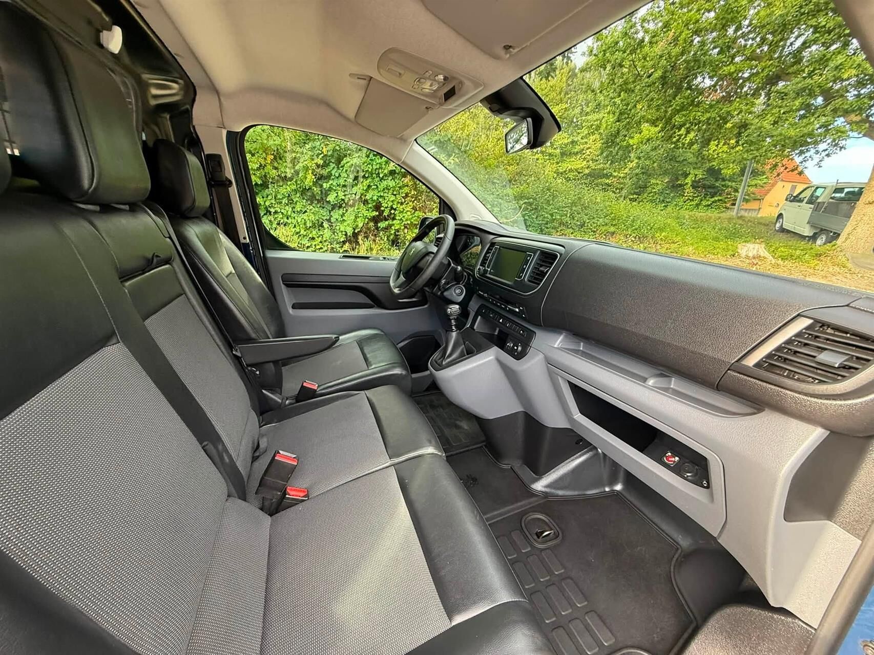 Billede af Peugeot Expert L3 2,0 BlueHDi Premium 122HK Van 6g