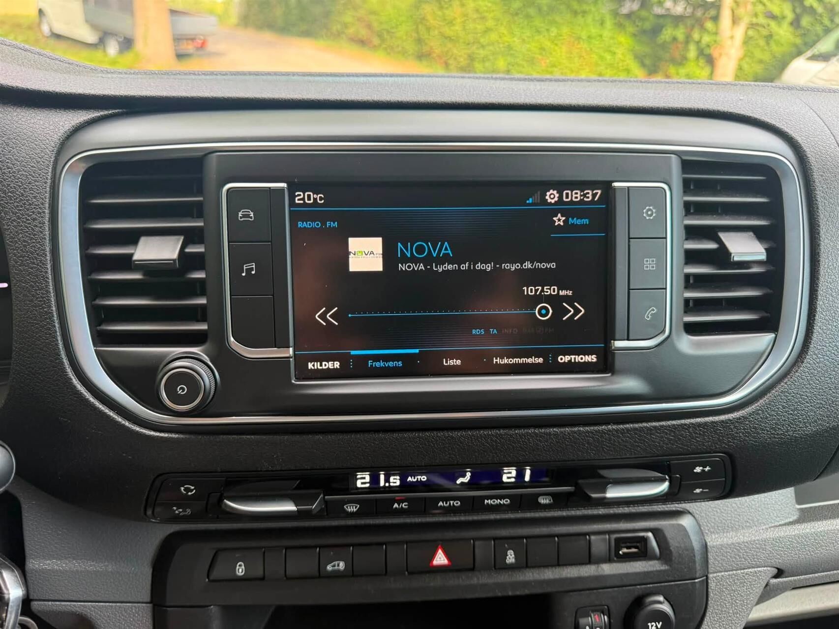 Billede af Peugeot Expert L3 2,0 BlueHDi Premium 122HK Van 6g