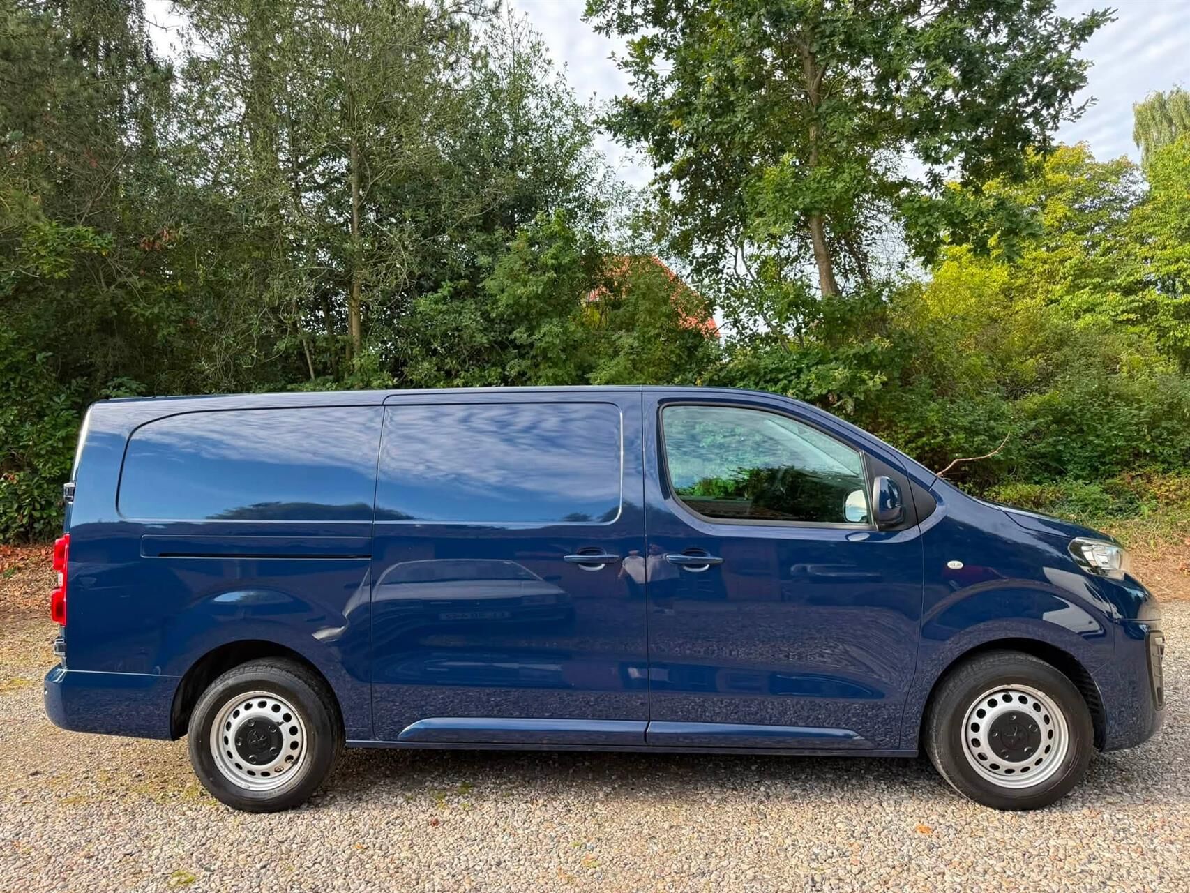 Billede af Peugeot Expert L3 2,0 BlueHDi Premium 122HK Van 6g