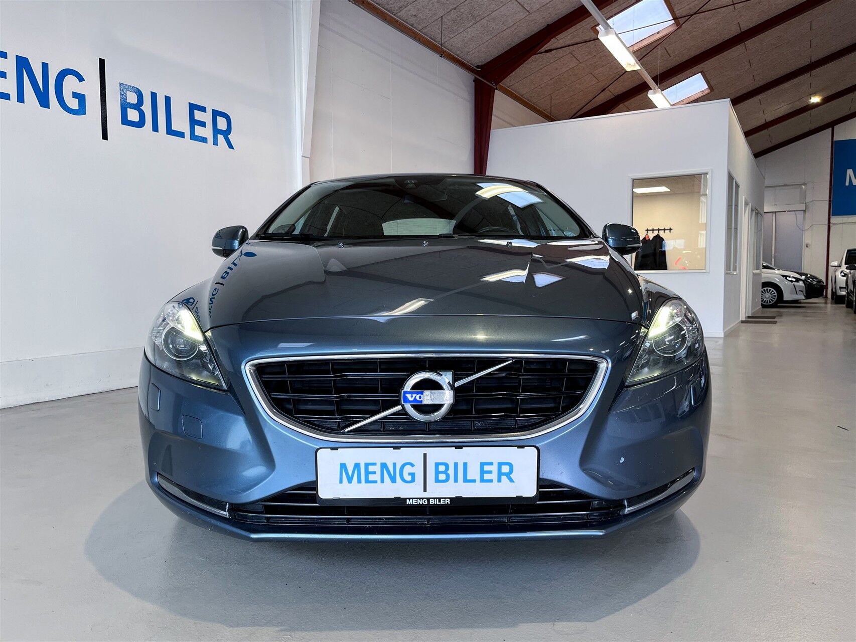 Billede af Volvo V40 1,6 D2 DRIVe-E Momentum 115HK 5d 6g